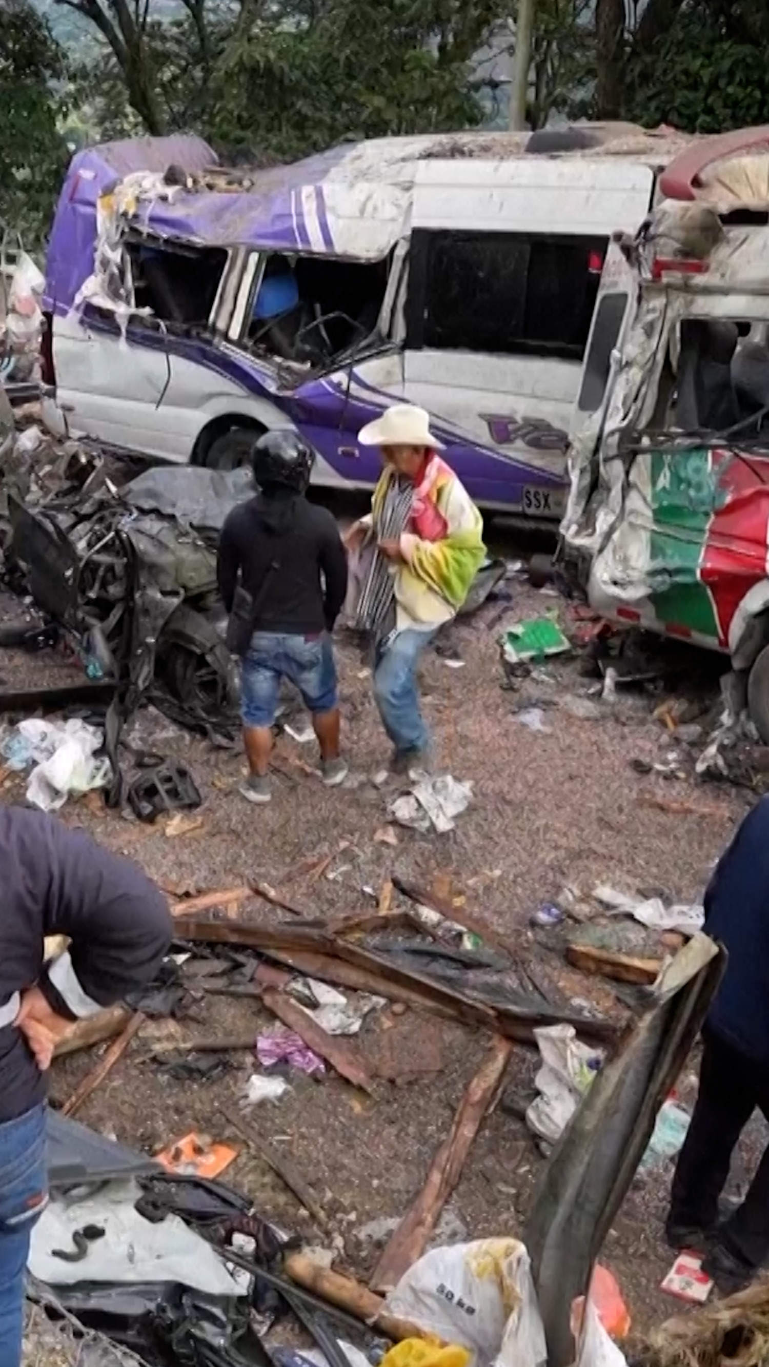 Colombia highway bomb attack kills at least 19