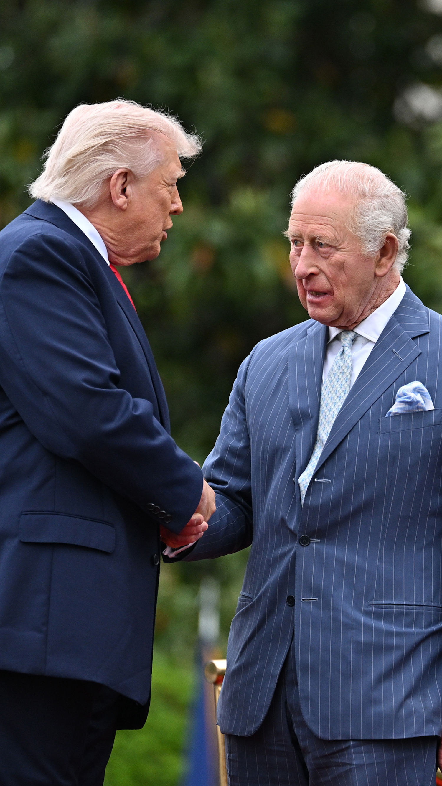 Trump marks U.S. independence in U.K. welcome speech