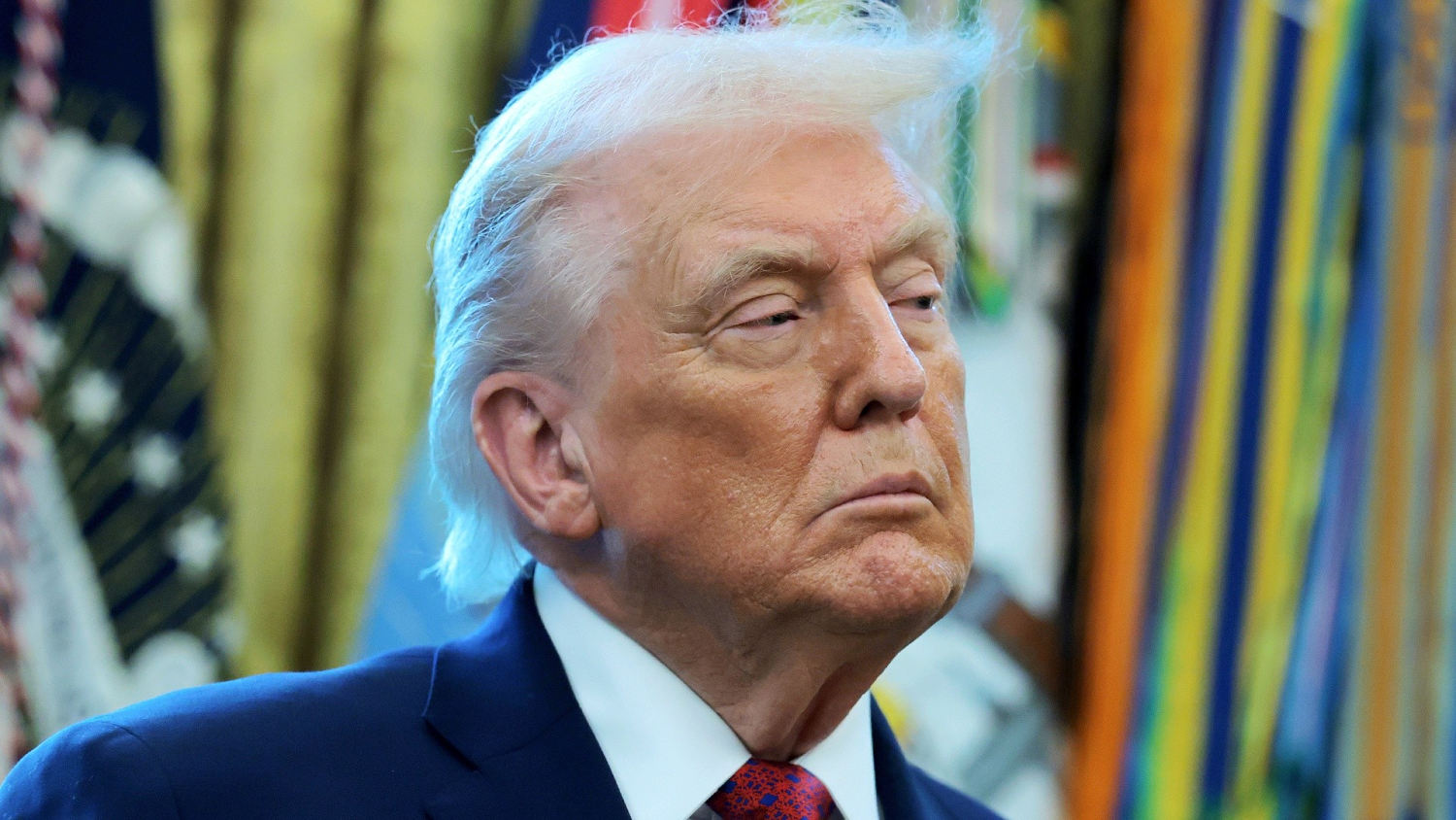 US and Iran Trade Strikes in Strait of Hormuz as Tensions Escalate