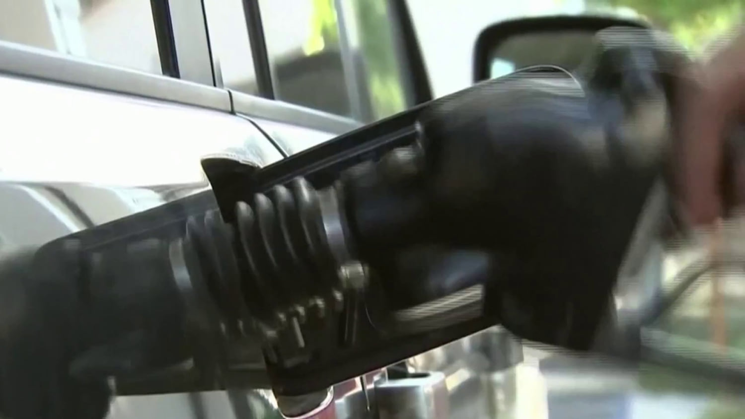 President Trump looks to suspend the federal gas tax