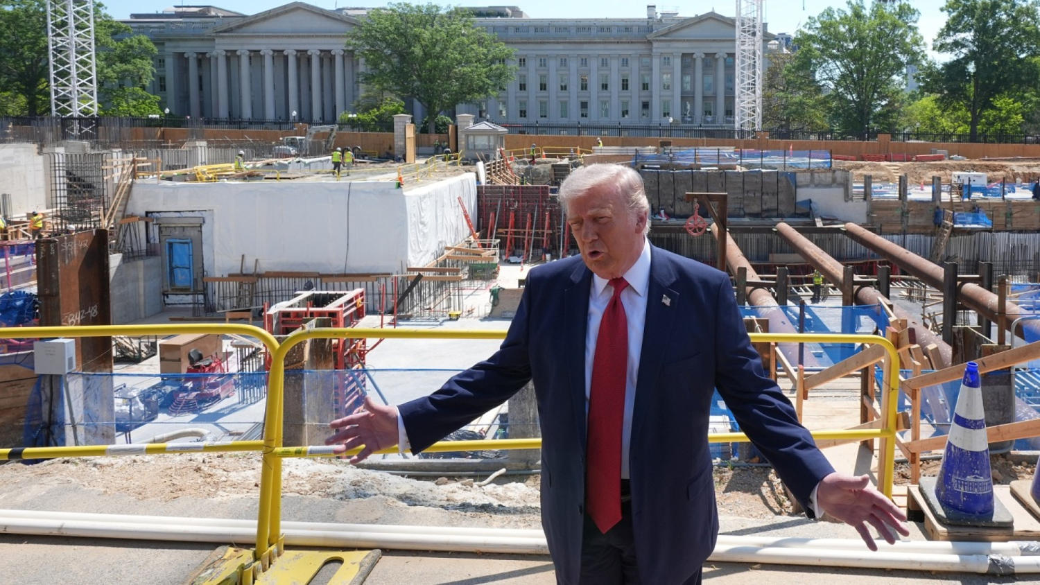 Trump talks Iran while giving tour of White House ballroom construction
