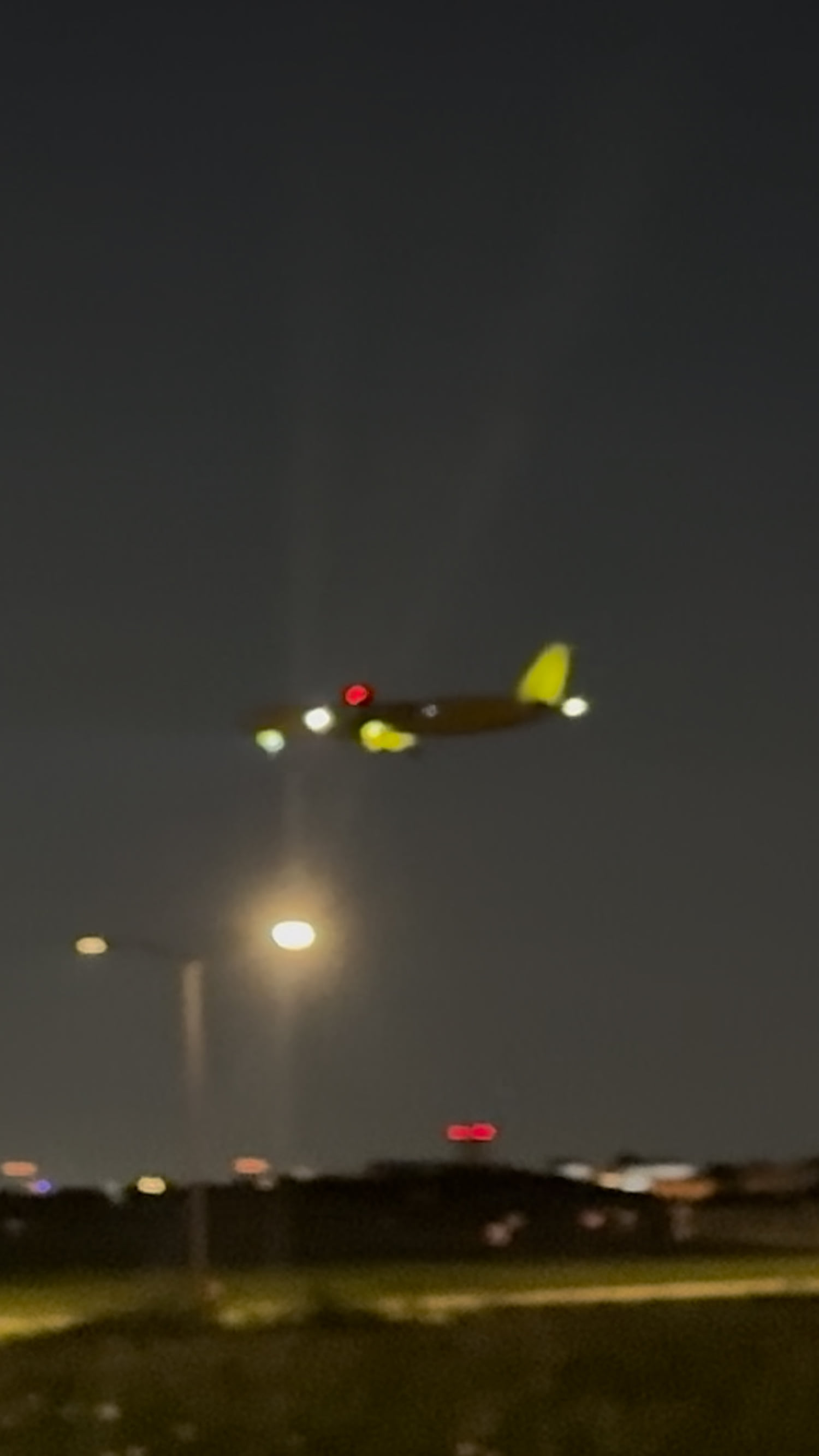 Last Spirit flights seen descending into Dallas airport
