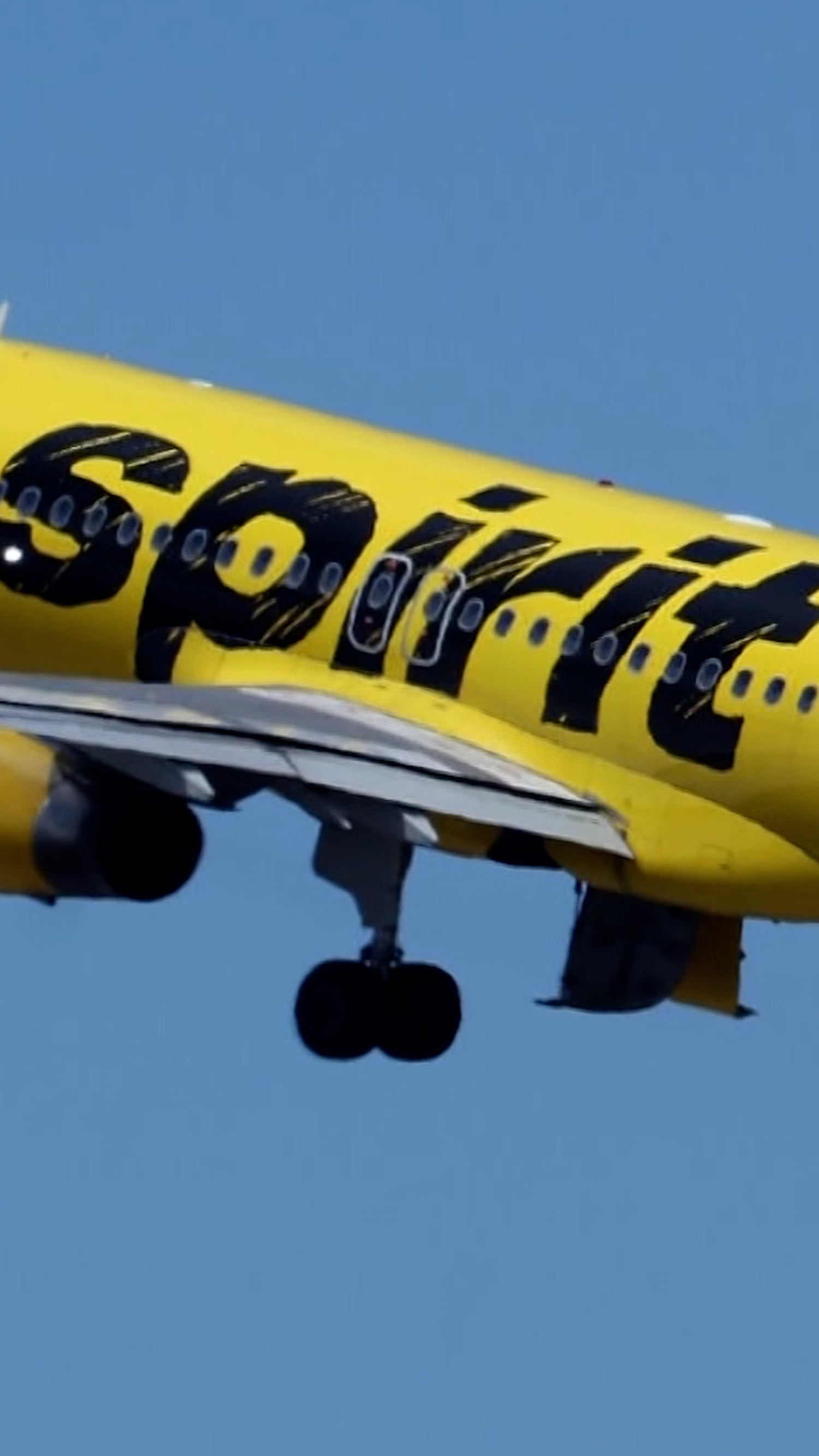 Passengers learn of Spirit's shutdown at the airport
