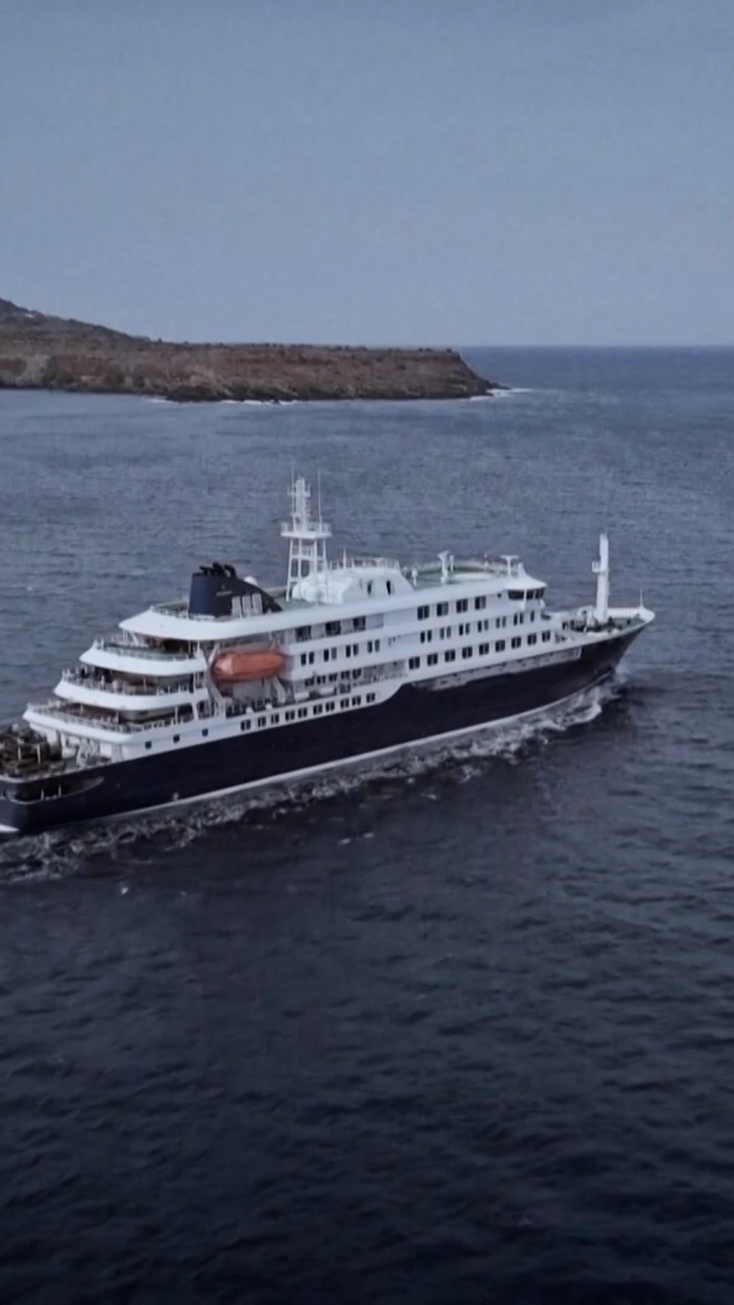 Spain to evacuate cruise ship with hantavirus outbreak