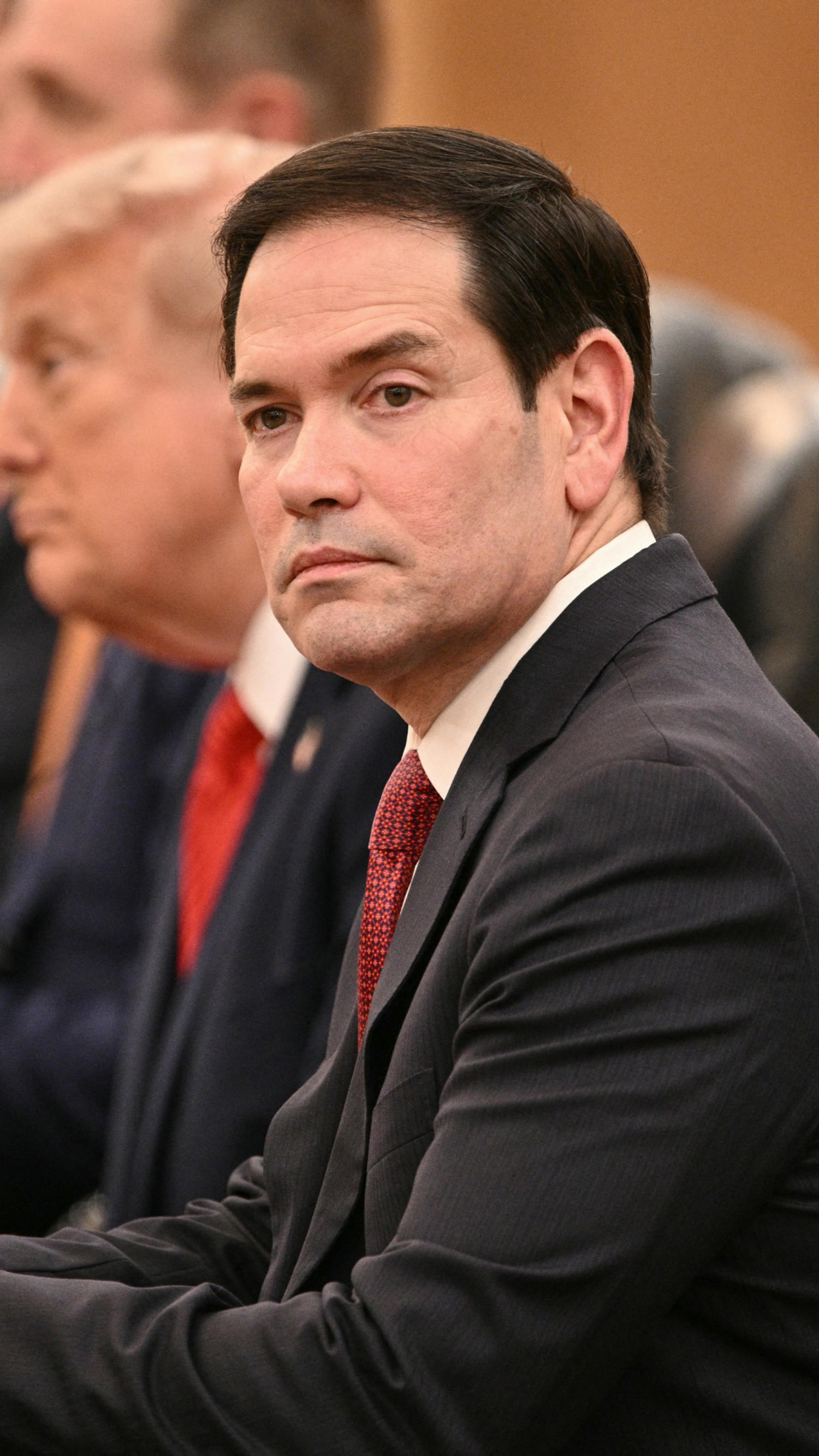 China and U.S. agree Hormuz shouldn’t be ‘militarized,’ Rubio says