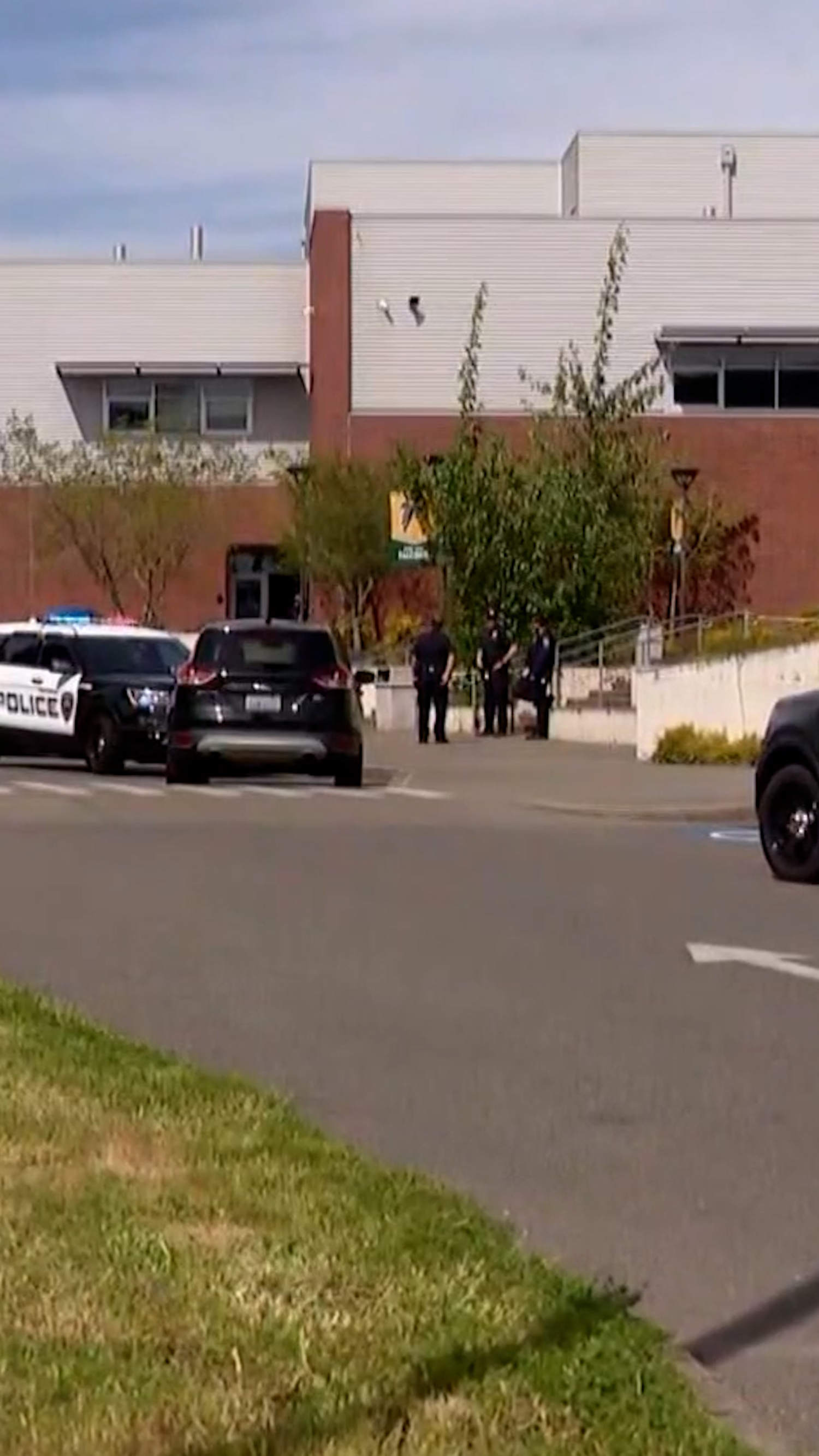 Several injured in Tacoma high school stabbing