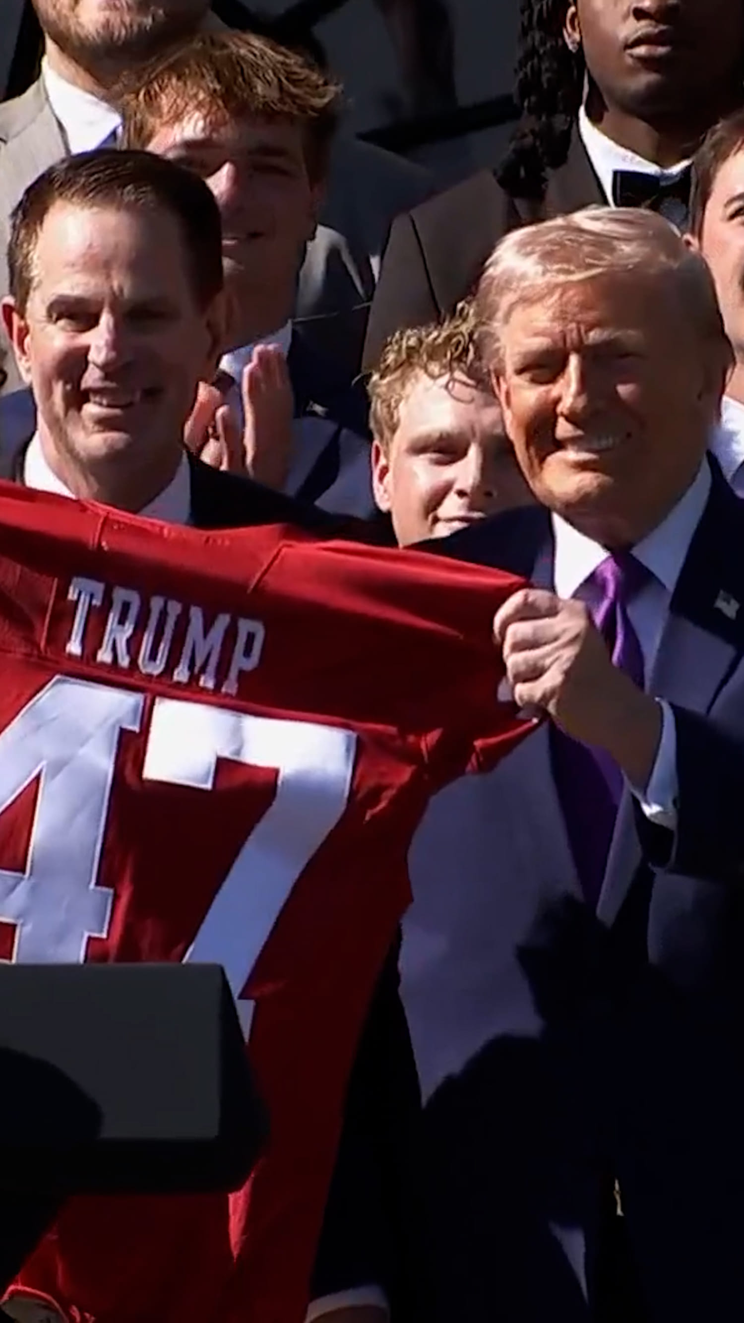 Trump hosts Indiana Univ. football team at White House
