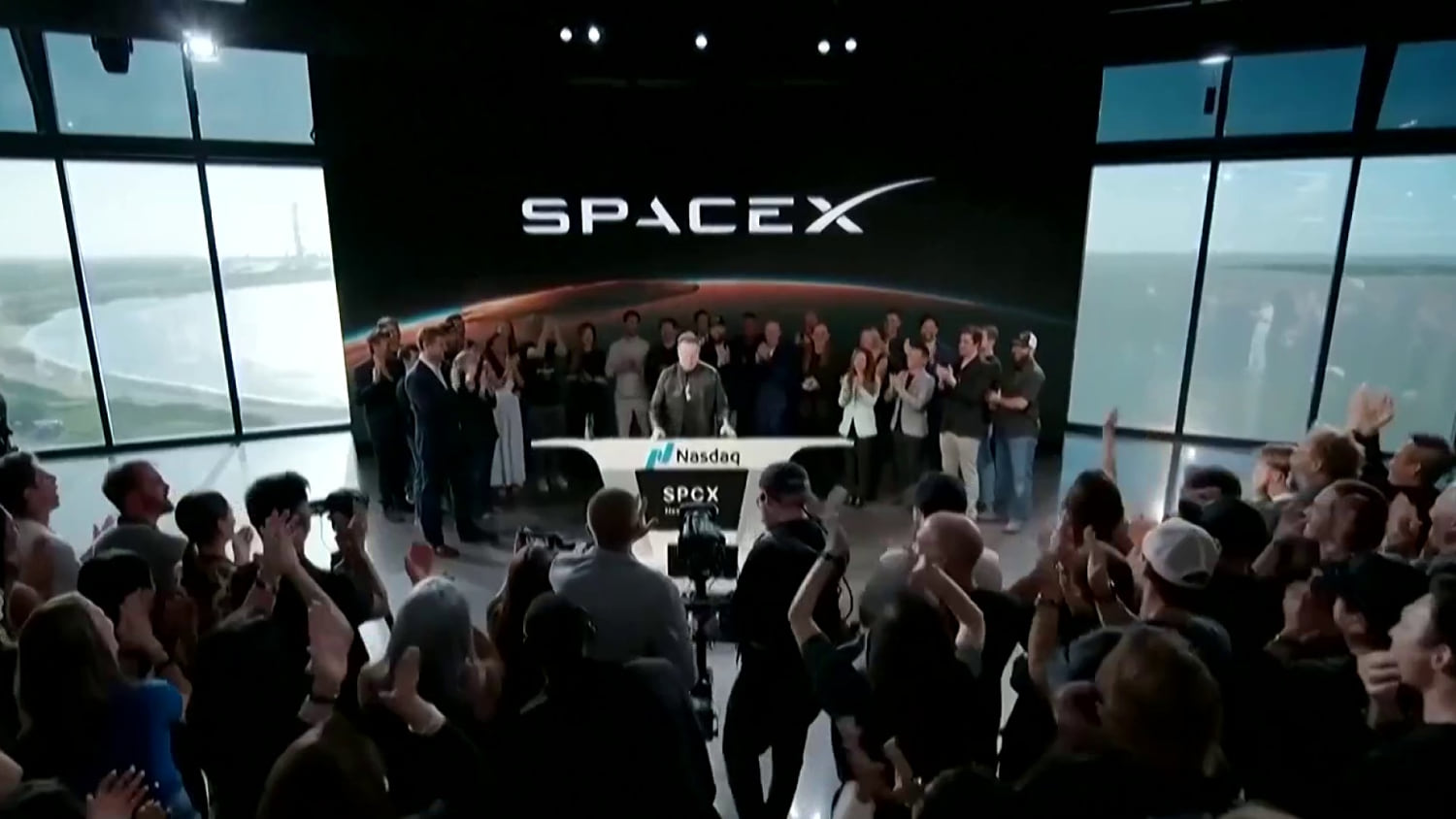 Elon Musk becomes first trillionaire after SpaceX IPO