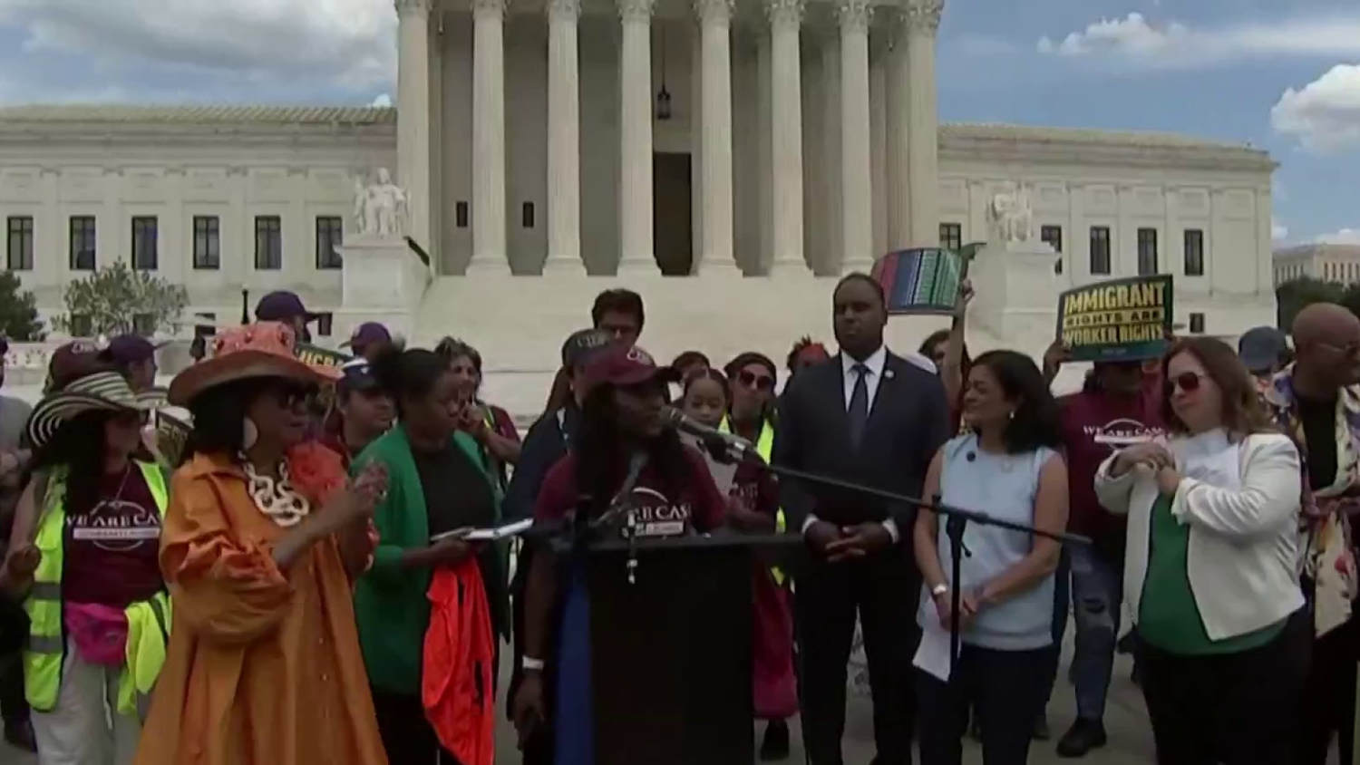 Supreme Court allows Trump admin to remove deportation protections from thousands
