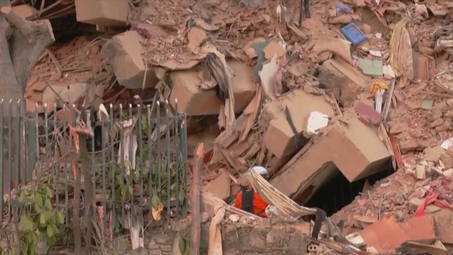Miraculous rescues days after deadly earthquakes