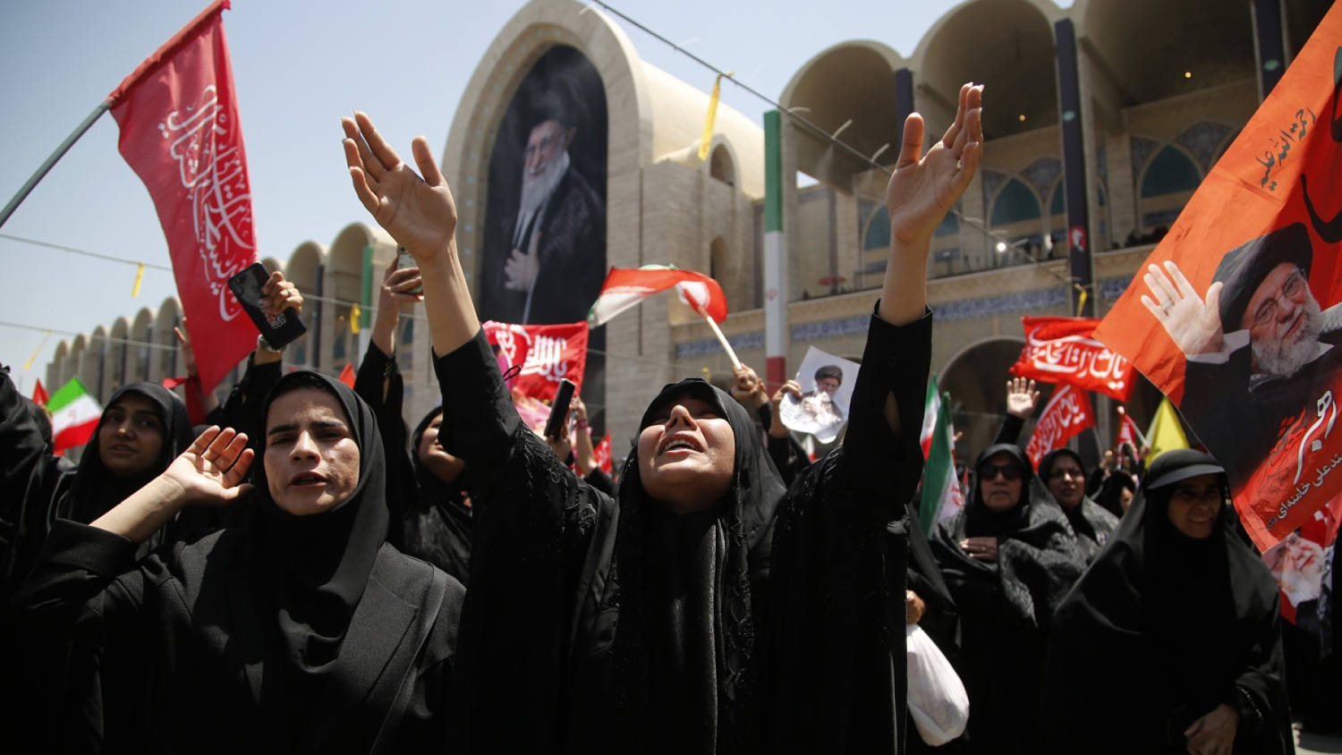 Millions Pour Into Tehran to Mourn Late Supreme Leader