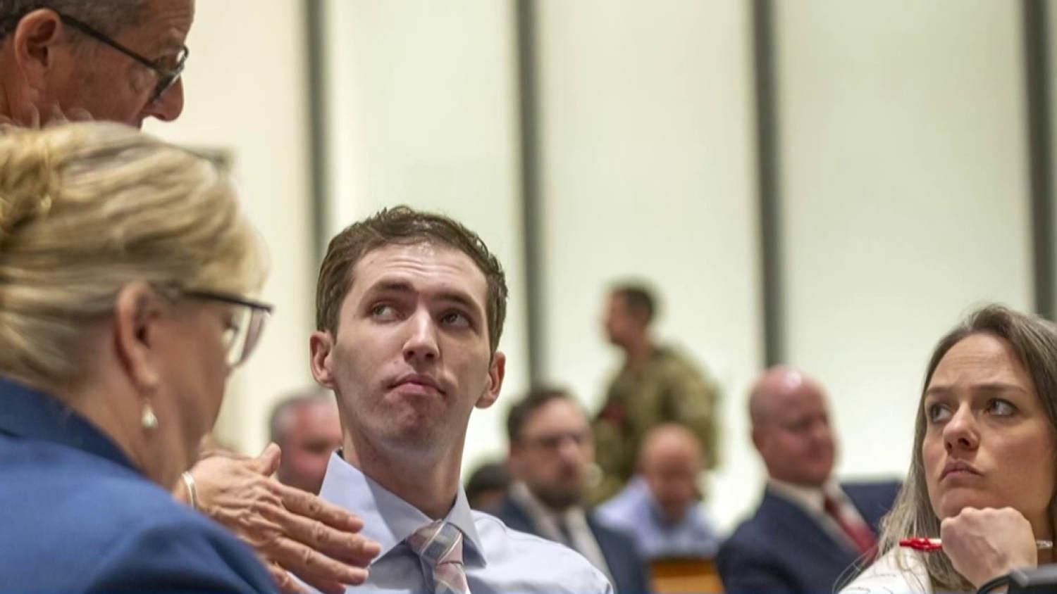 What prosecutors must show to seek the death penalty against Tyler Robinson