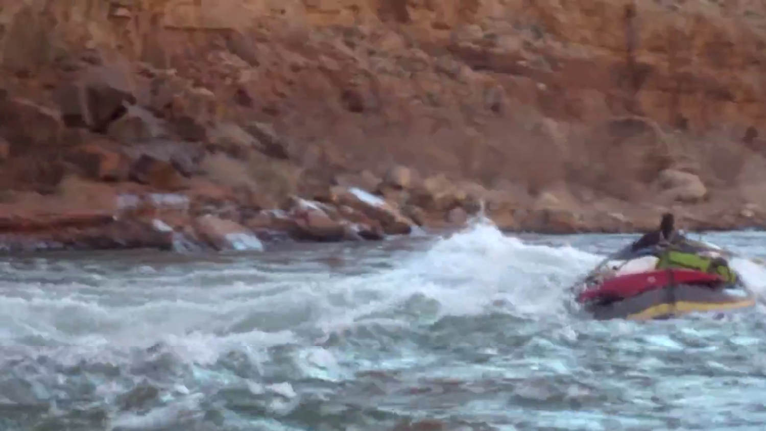 Grand Canyon rafters report mystery illnesses on social media​Grand Canyon rafters report mystery illnesses on social media 