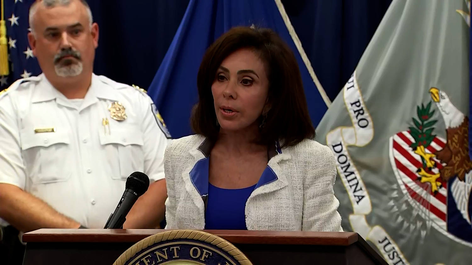 Pirro announces charges against David Hearn for allegedly vandalizing Reflecting Pool