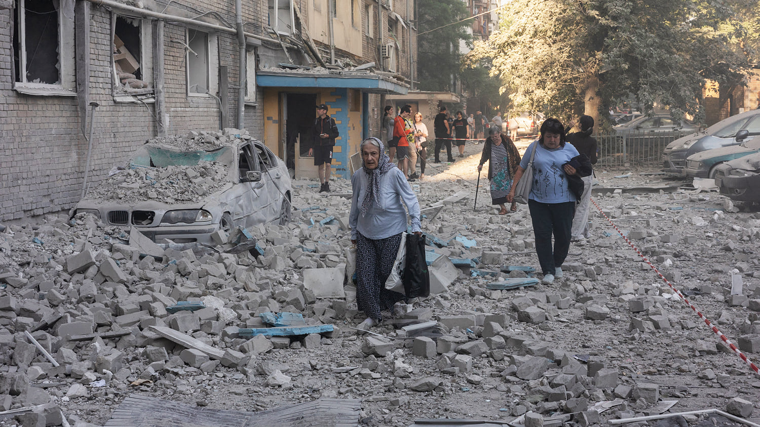 Russia launches deadly hourslong  attack on Kyiv