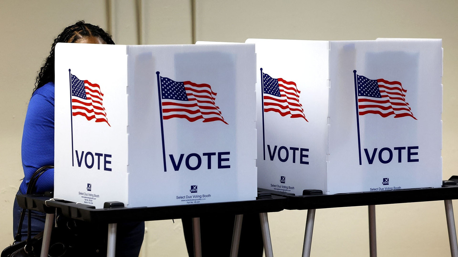 All Eyes on Key Midterm Primaries in Wisconsin and Minnesota