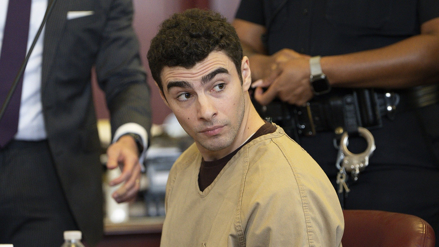 Luigi Mangione Seeks Murder Case Dismissal on Double Jeopardy