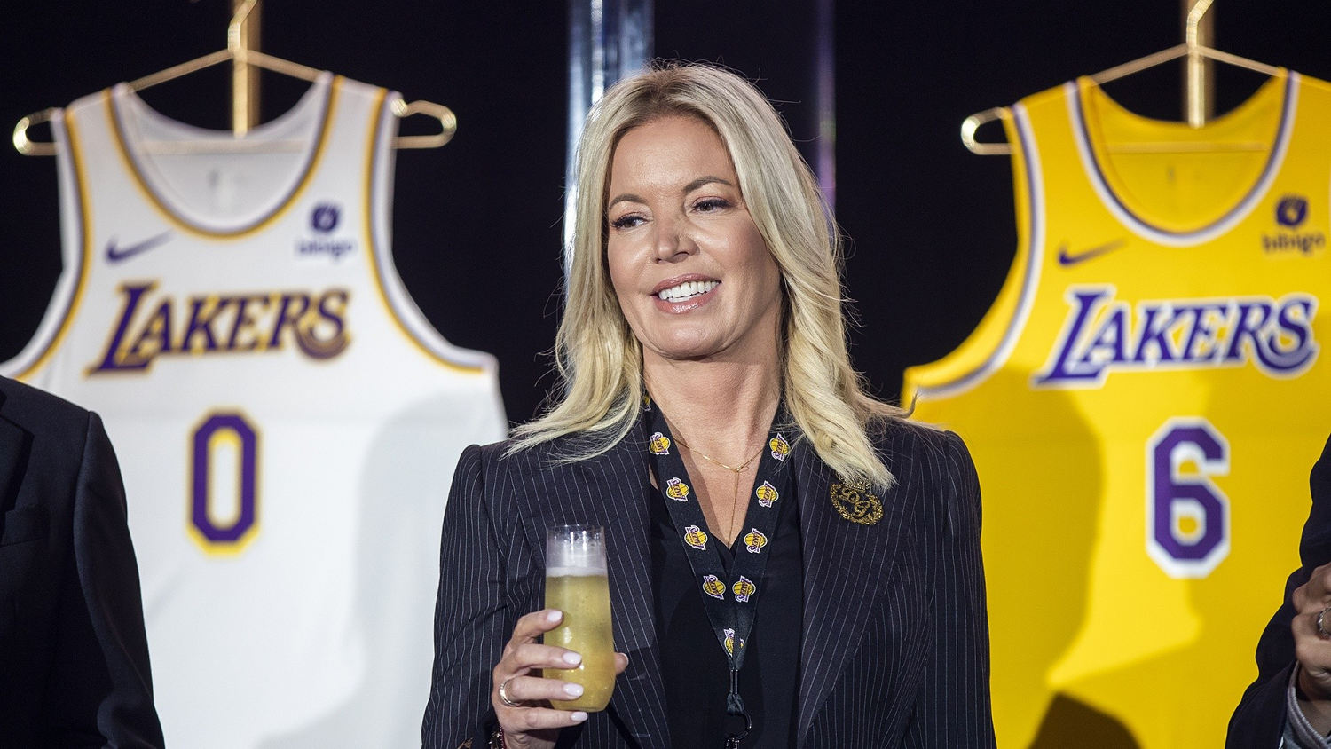 Jeanie Buss Fights Brothers Over Plan to Sell Stake in Lakers
