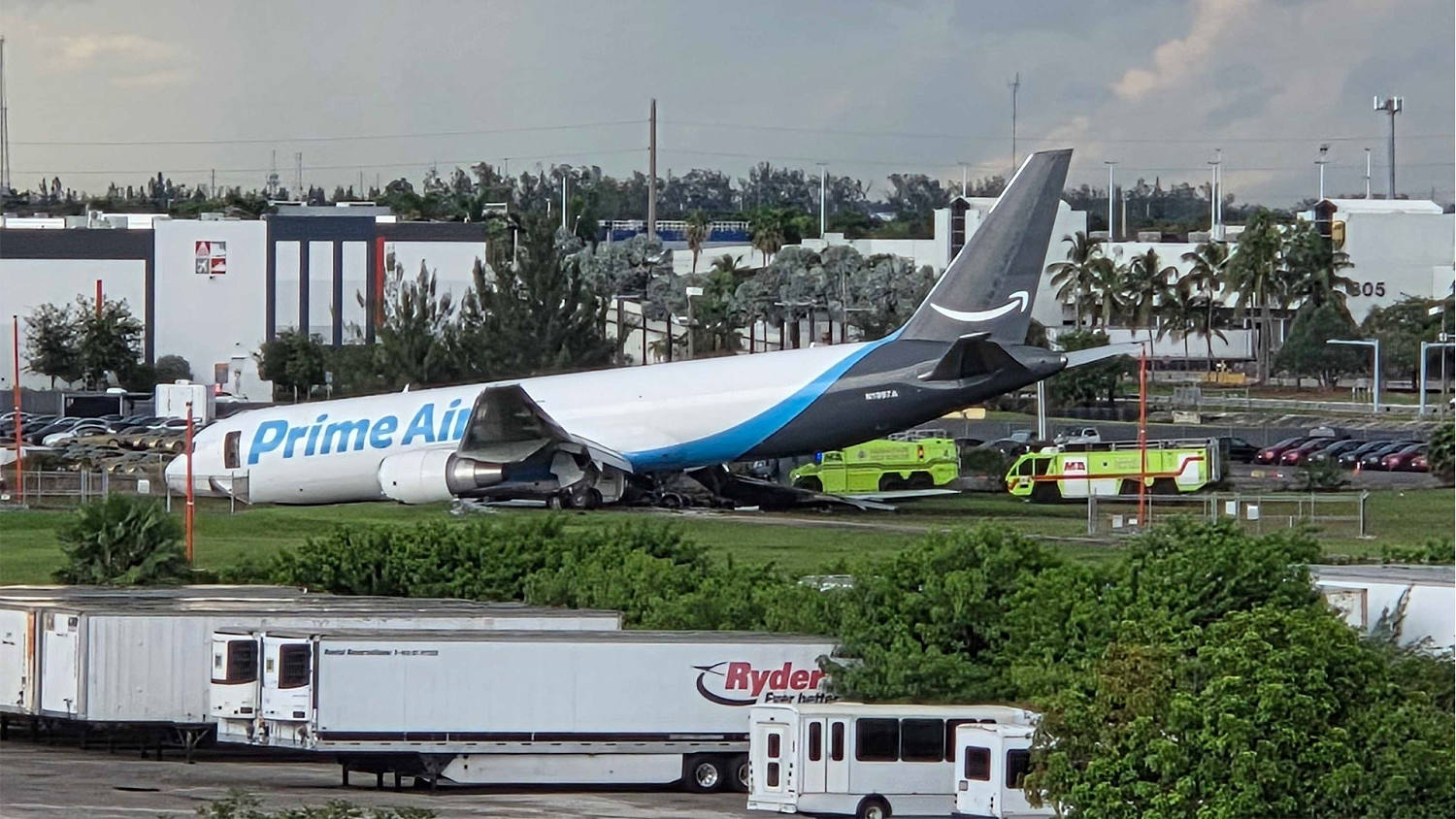 One of the vehicles hit by Amazon cargo plane in Miami had seven people on board, NTSB official says