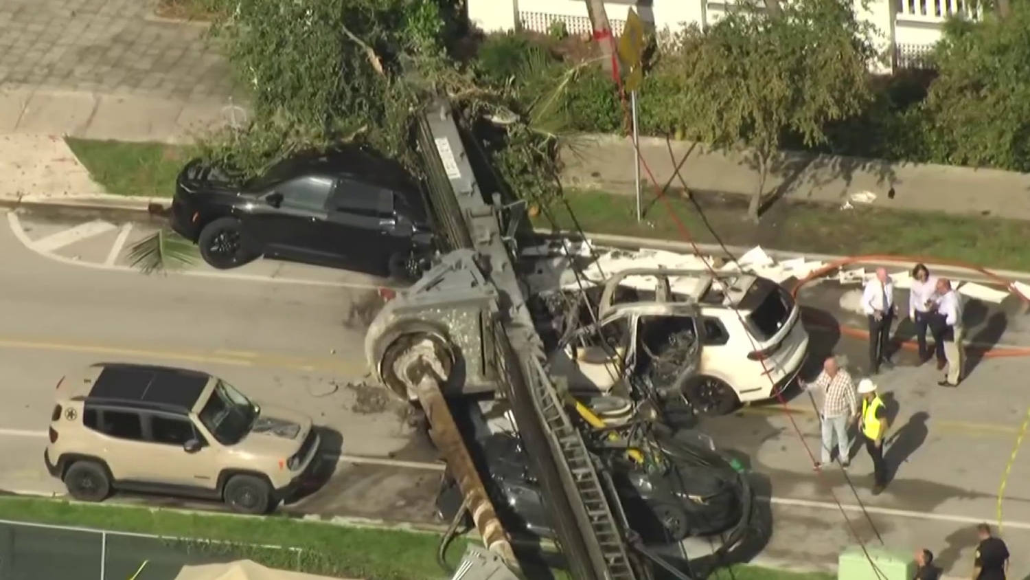 Four people injured in Miami construction crane collapse