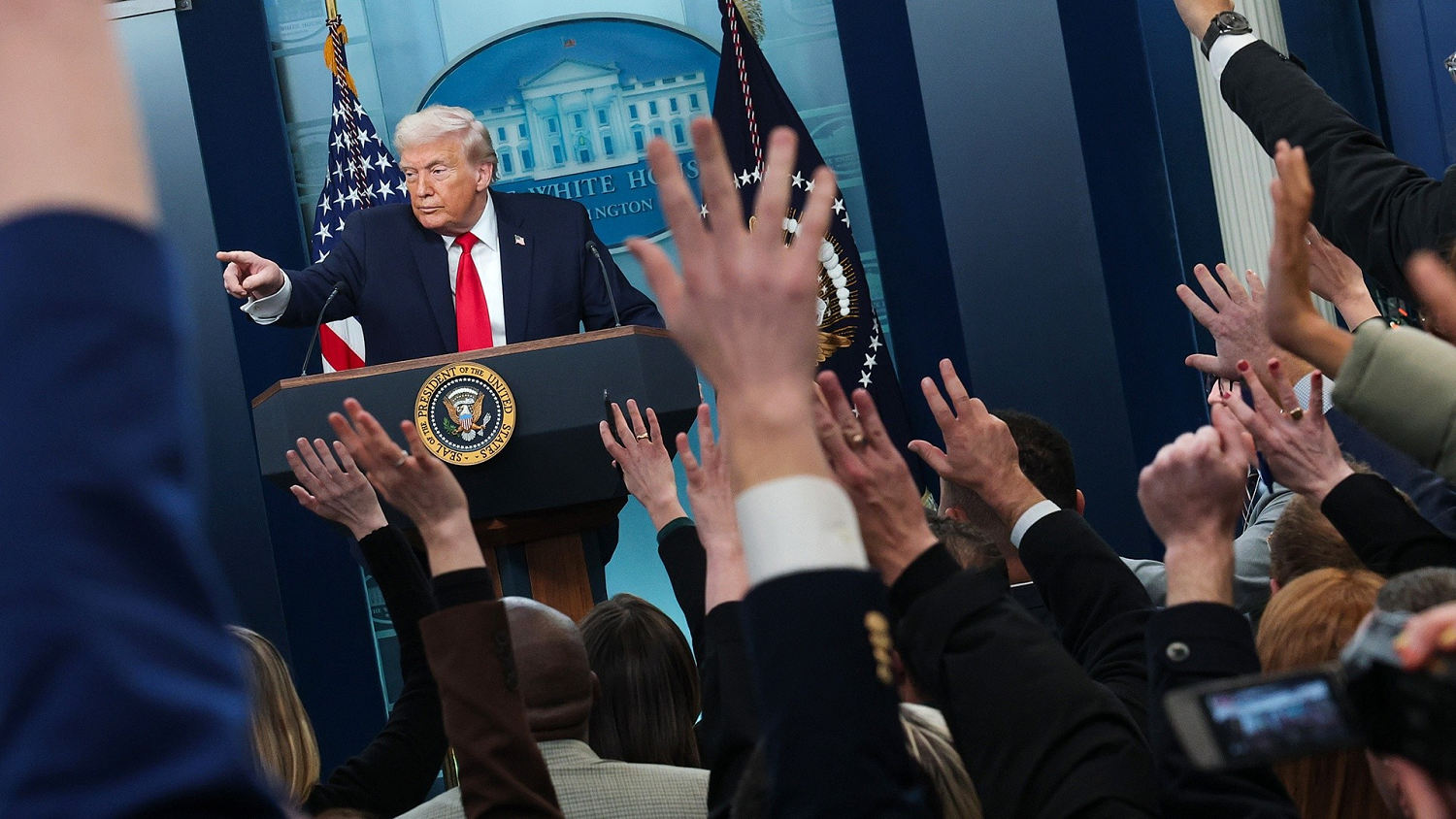 CNN, MS NOW, Politico Journalists Banned from White House