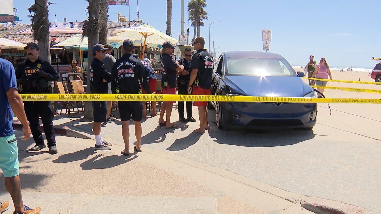Bystanders chase down suspect after stolen car speeds down San Diego boardwalk