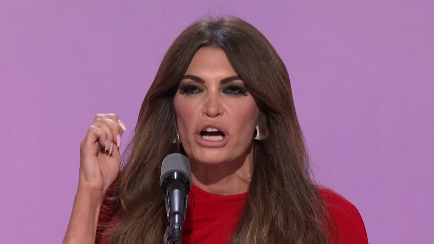 Guilfoyle accused by Trump donor of $100k request for credit card bill