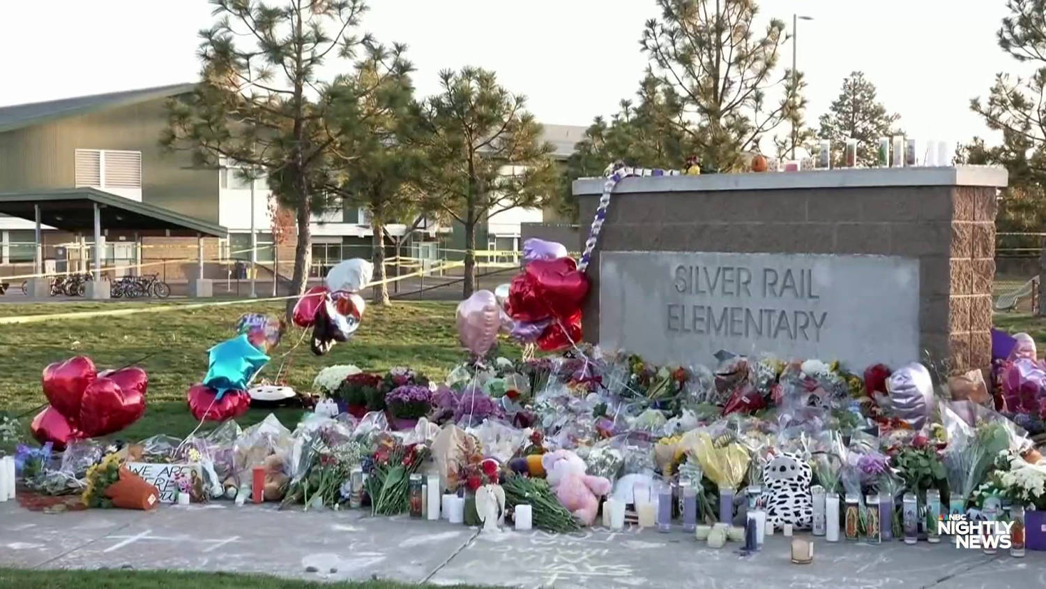 Neighbor of Oregon shooter describes “normal” teen, loud arguments
