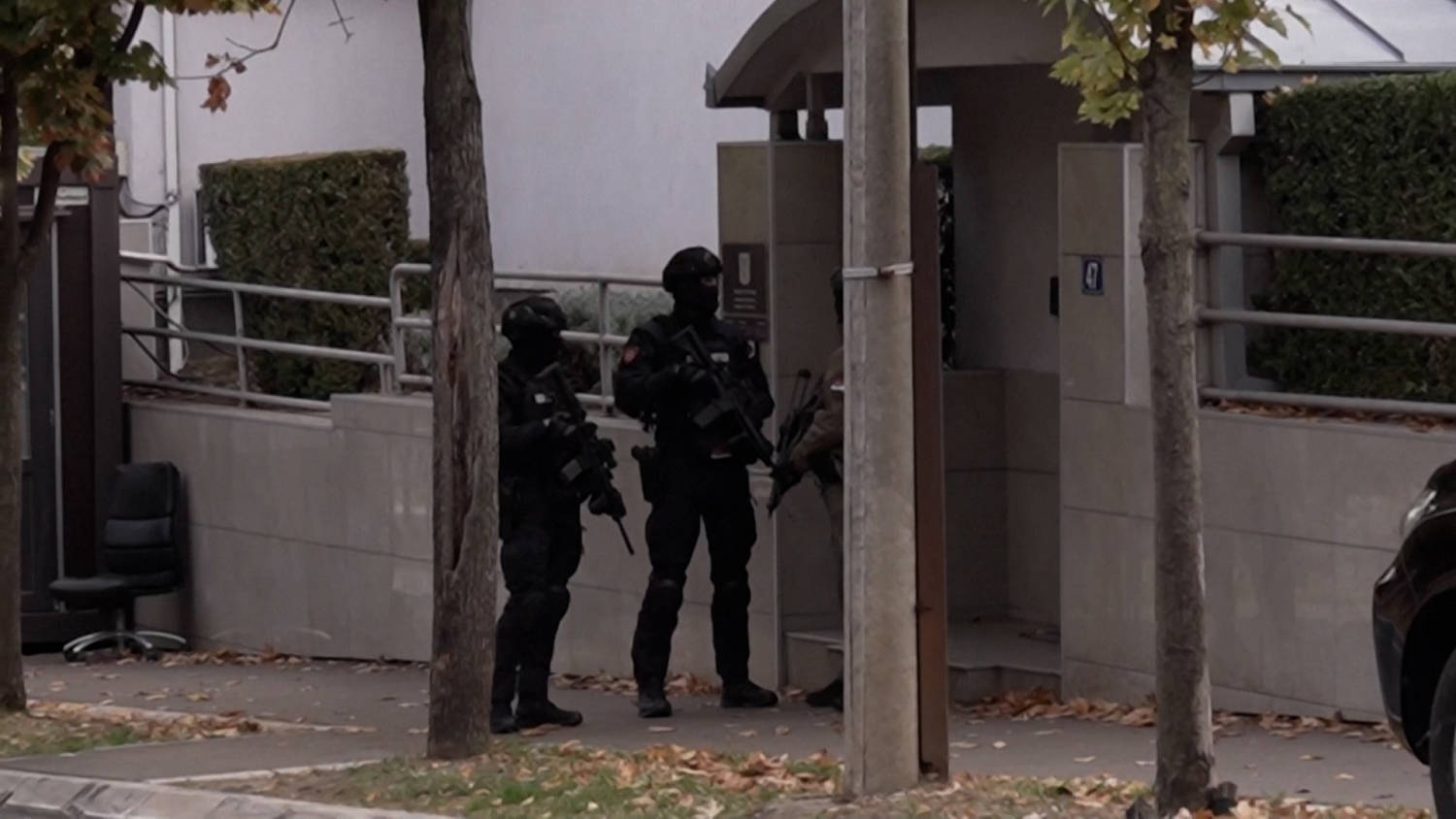 Image from NBC News's coverage: Assailant killed after attacking officer outside Israeli Embassy in Serbia
