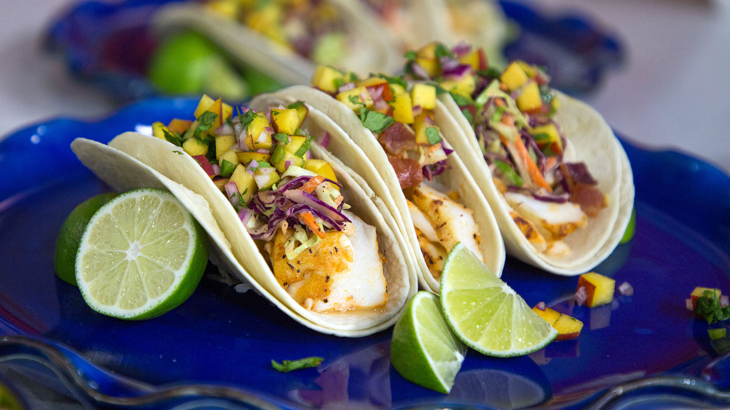 Healthy 7-day summer meal plan: Chicken fajita stuffed peppers, fish tacos, and more