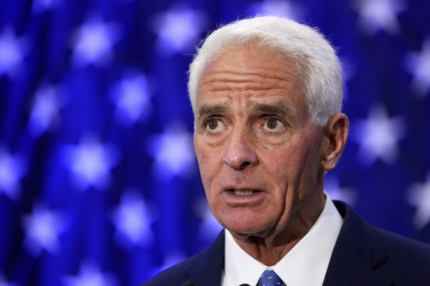 Former Florida Gov. Charlie Crist denies speaking to Jeffrey Epstein about a pardon