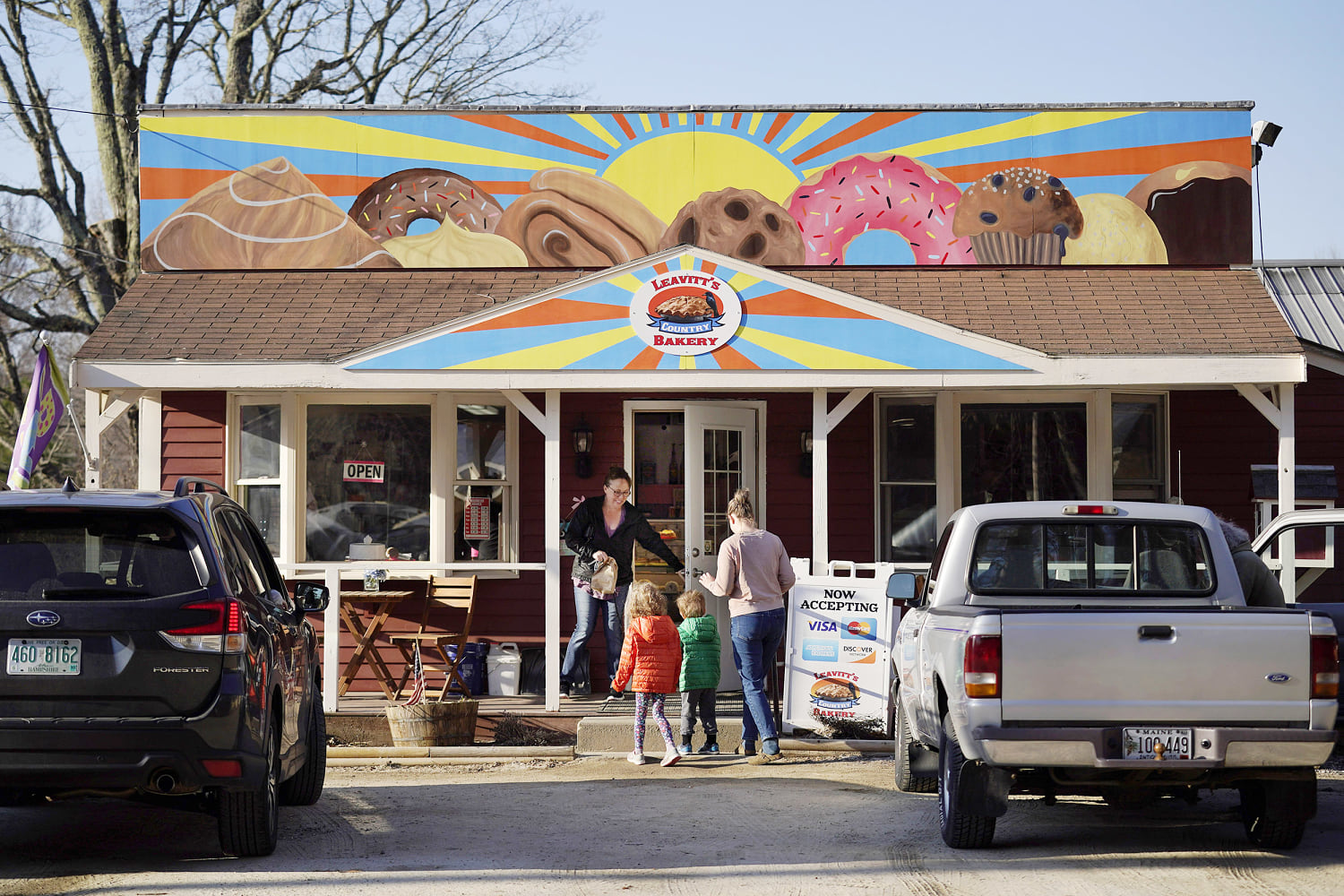 New Hampshire bakery wins free speech case over a pastry shop painting
