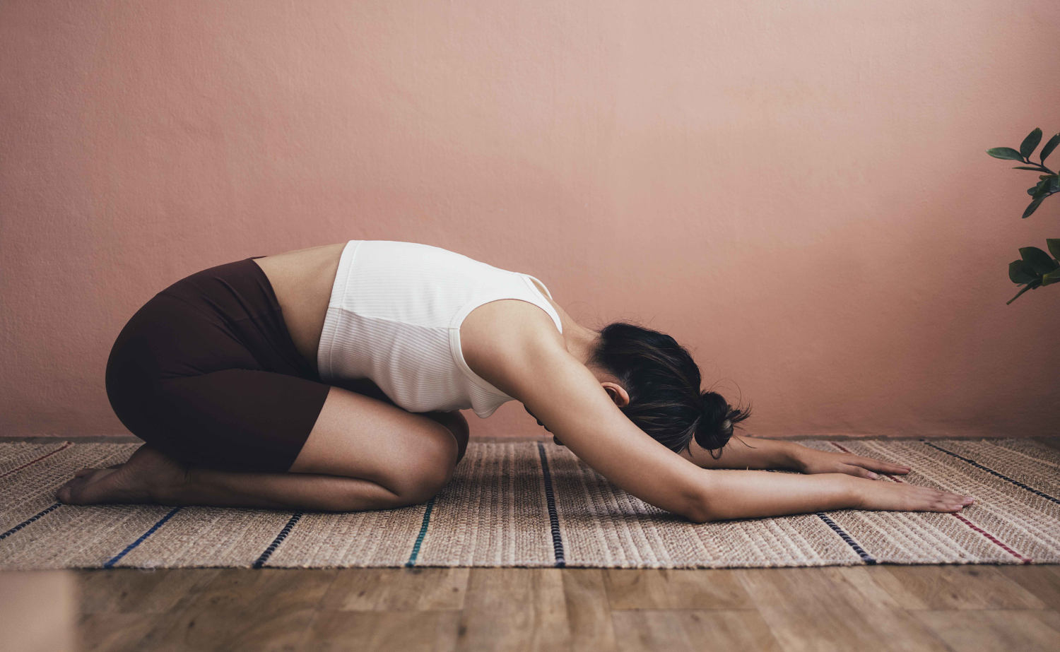 Suffer from upper-back pain? 12 stretches that can help