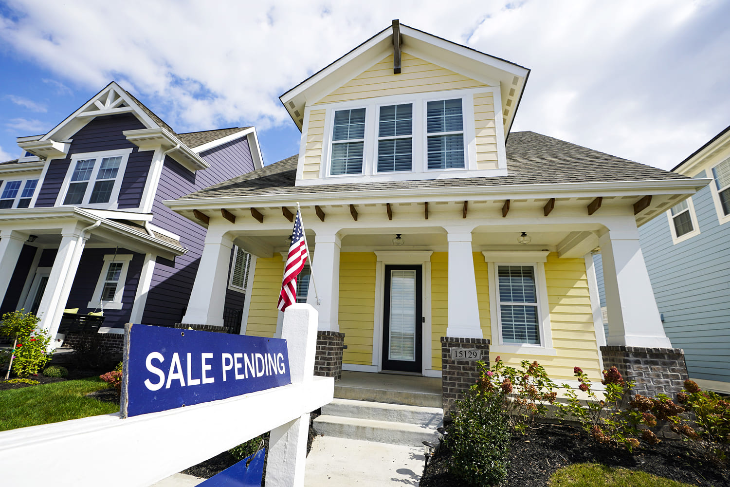 Weekly mortgage demand surges 14% as interest rates hit two-year low