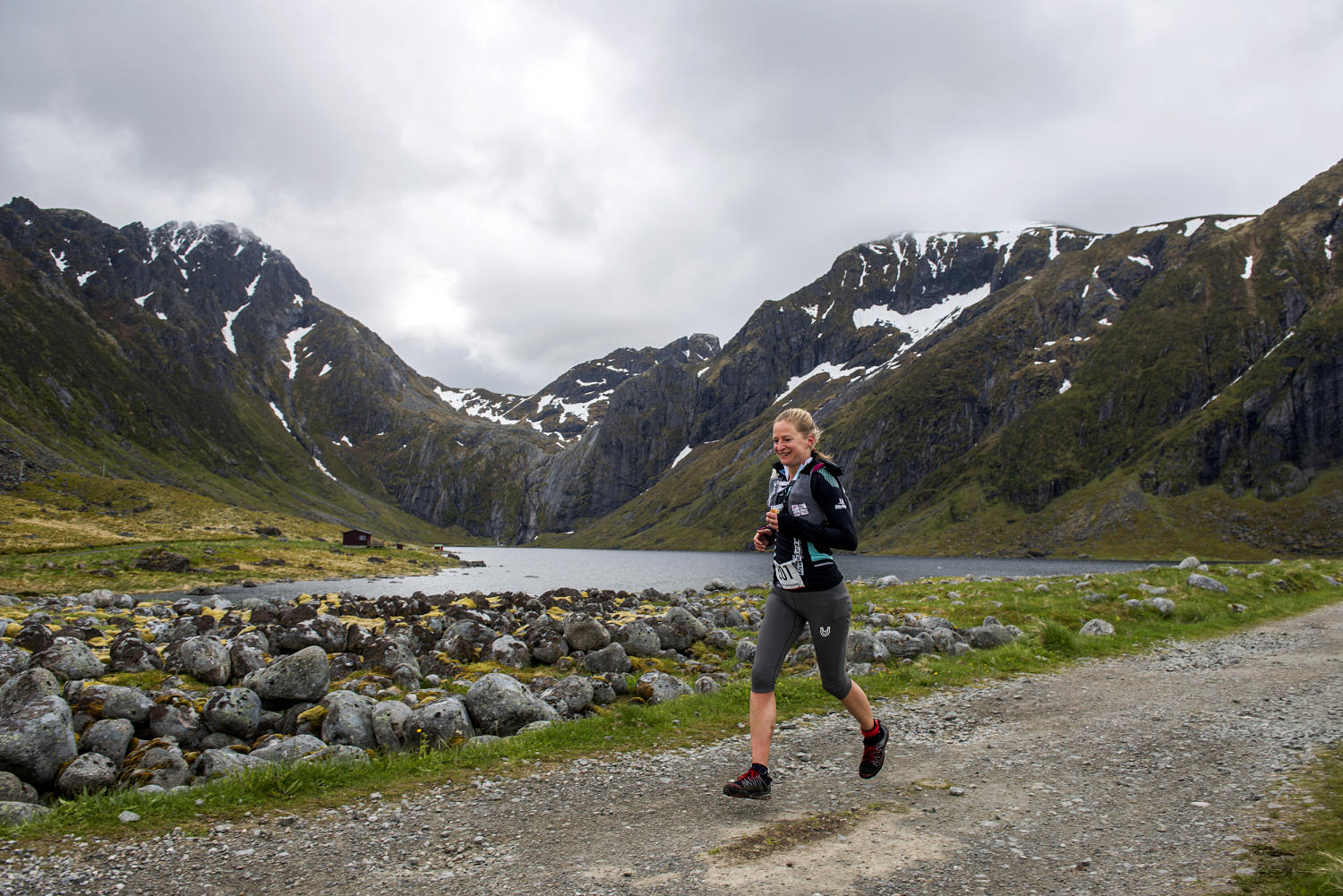 Ultra-marathoner banned from racing after riding in car during 50-mile race