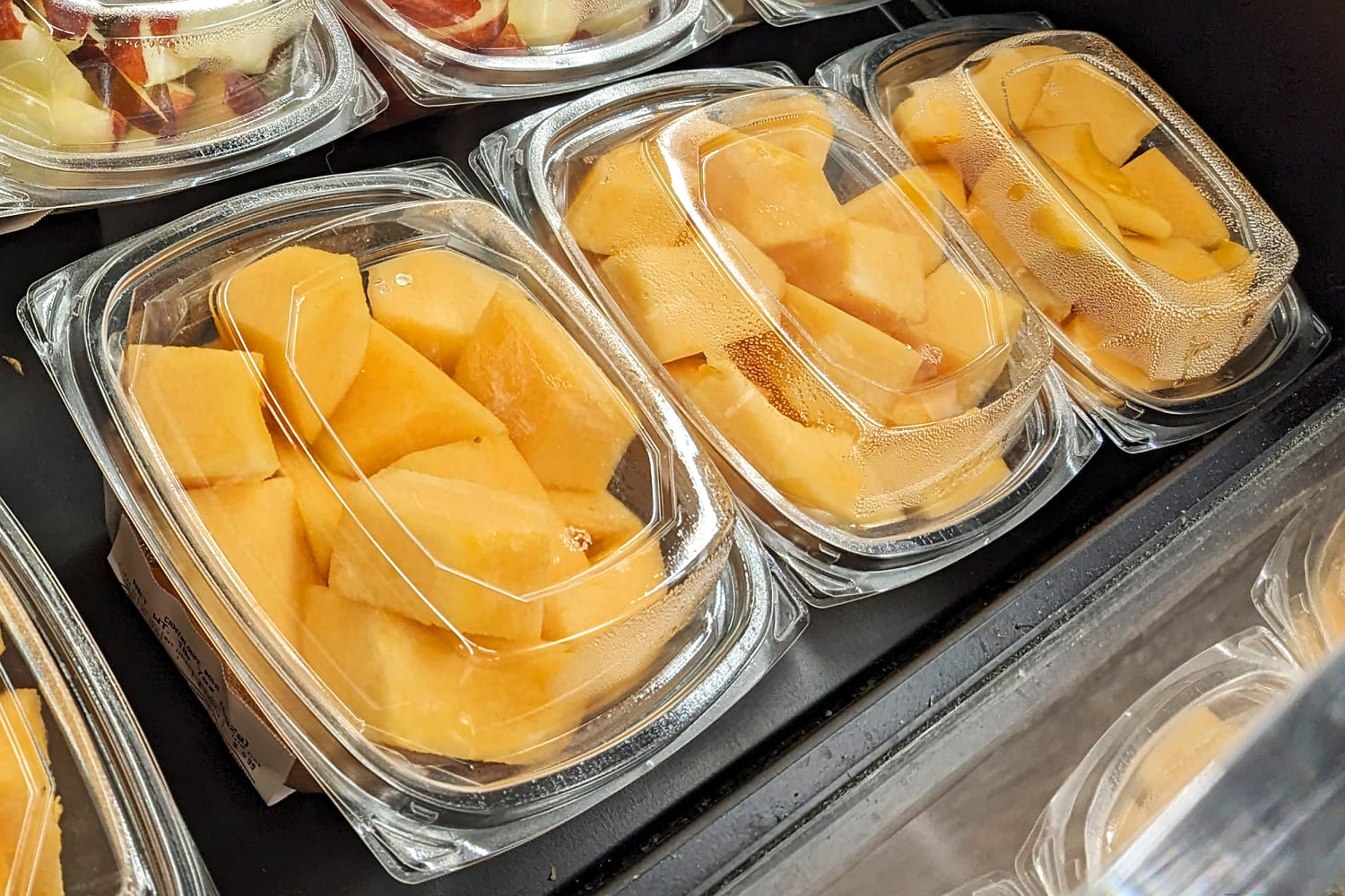 Deaths from tainted cantaloupe rise to 8 in U.S. and Canada