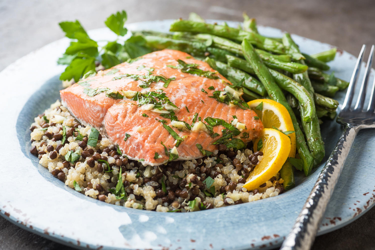 These 18 high-protein foods will help you feel strong and satisfied, dietitians say