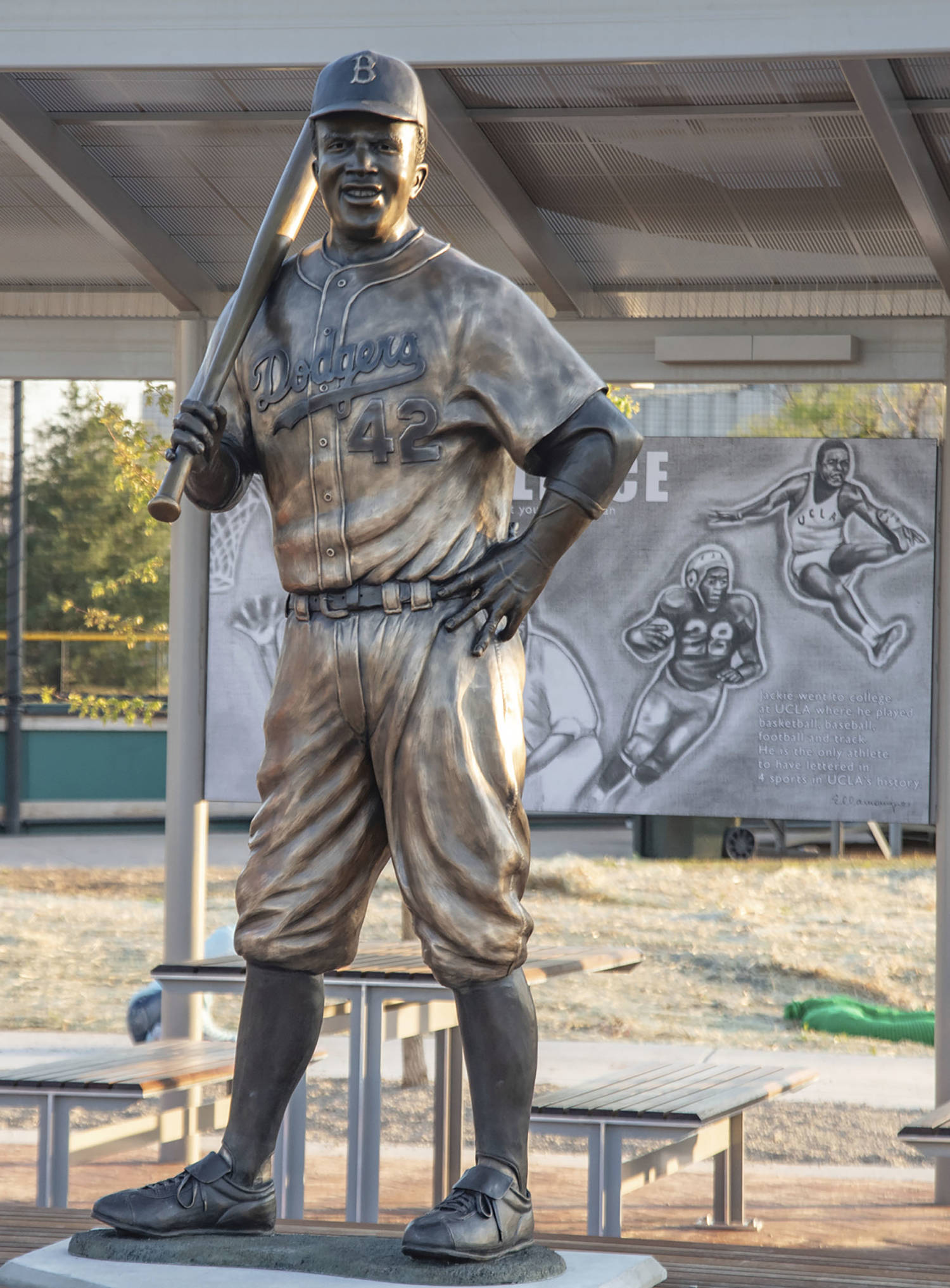 Community rallies to replace a Jackie Robinson statue after it was stolen from a little league park