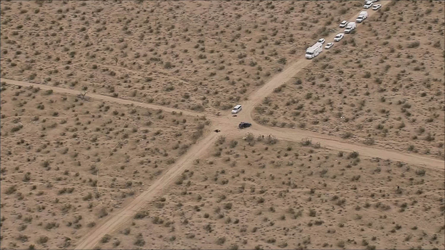 6 bodies found at remote crossroads in California's Mojave Desert