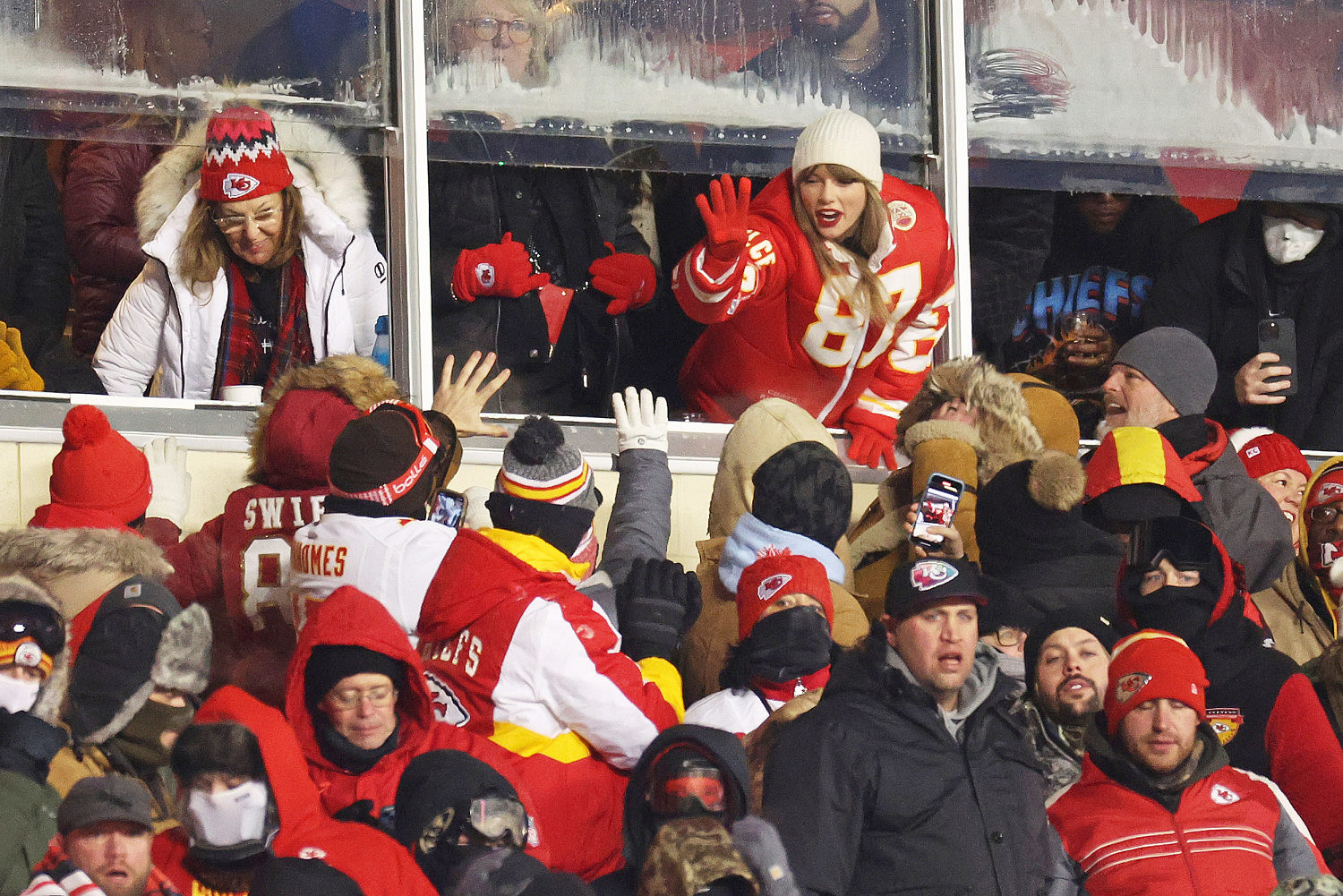 The Chiefs Play the Jaguars on 'Monday Night Football.' Could Taylor Swift Attend?