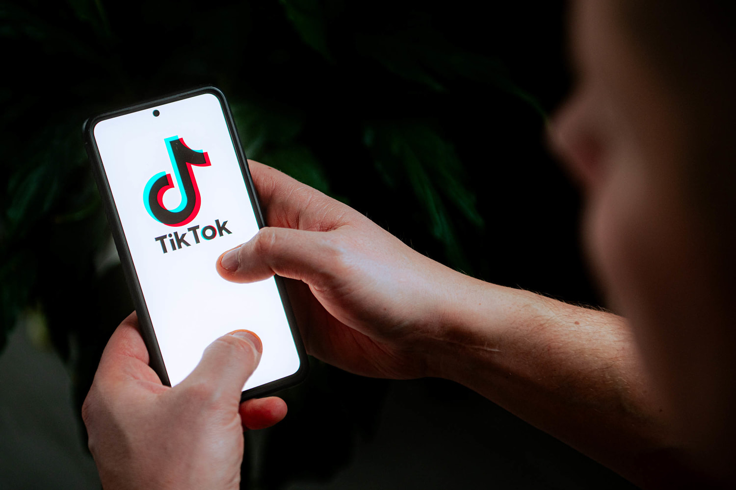 What happens when you can’t use songs by Taylor Swift and other artists on TikTok? Users are starting to find out.