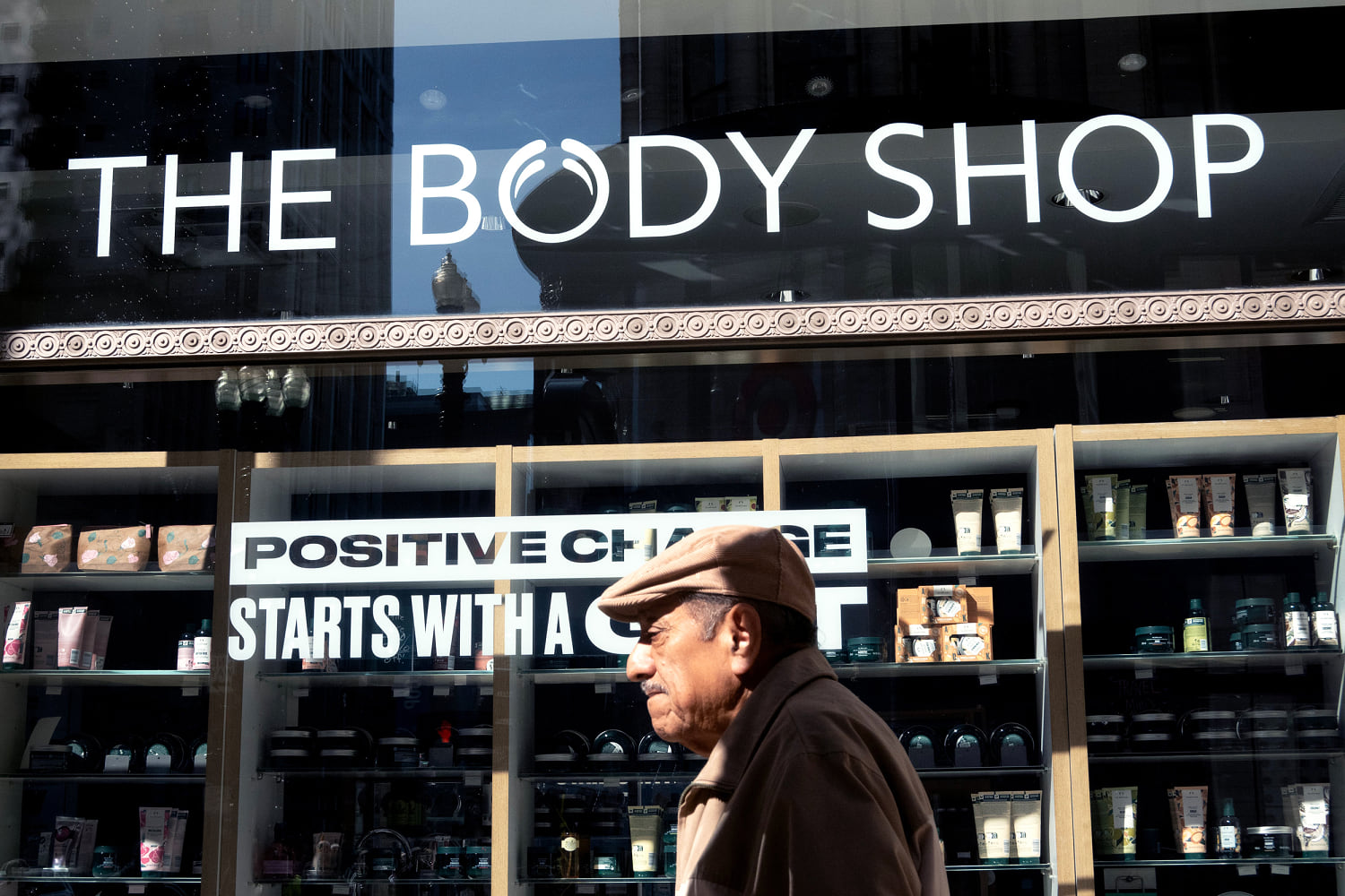 The Body Shop shuts down U.S. operations, with plans to close dozens of U.K., Canada stores