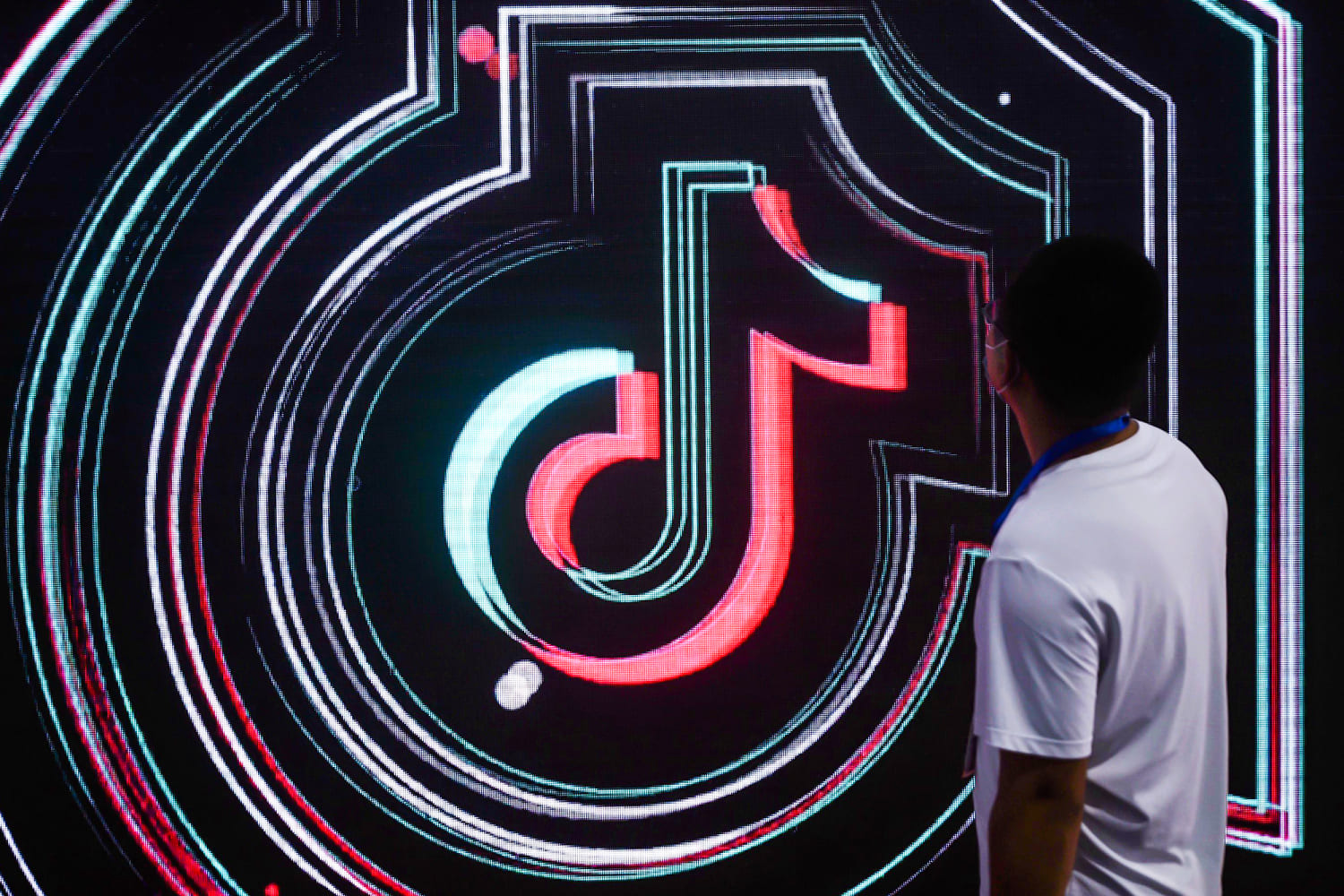 TikTok and Universal Music Group settle royalty dispute with new licensing agreement