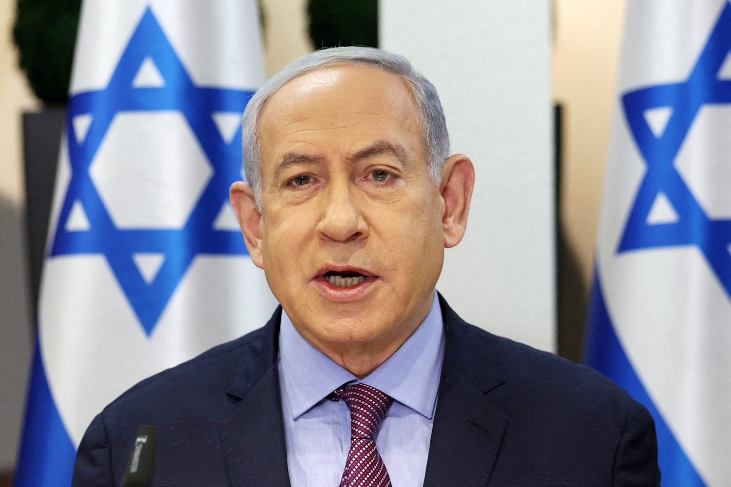 Why Netanyahu is cozying up to Republicans again