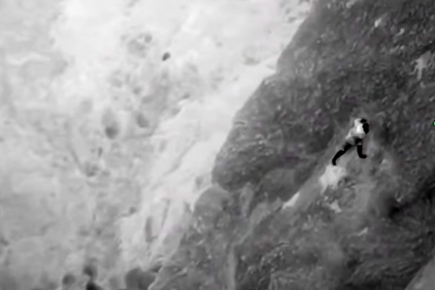 Video shows dramatic rescue of hiker clinging to side of California cliff as ocean rises below