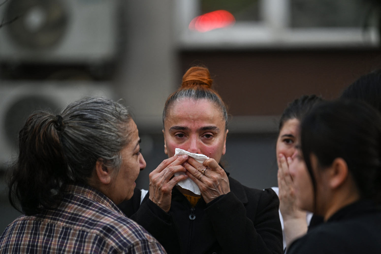 Fire at an Istanbul nightclub kills at least 29 people