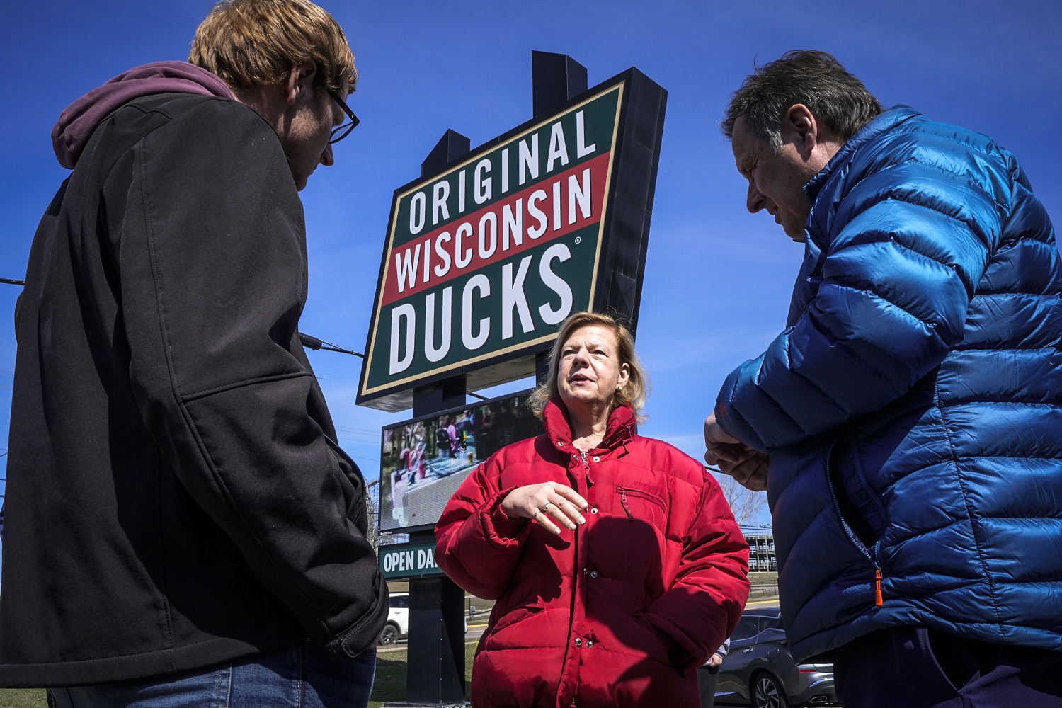 Tammy Baldwin fights to maintain appeal in rural Wisconsin amid Democratic slide