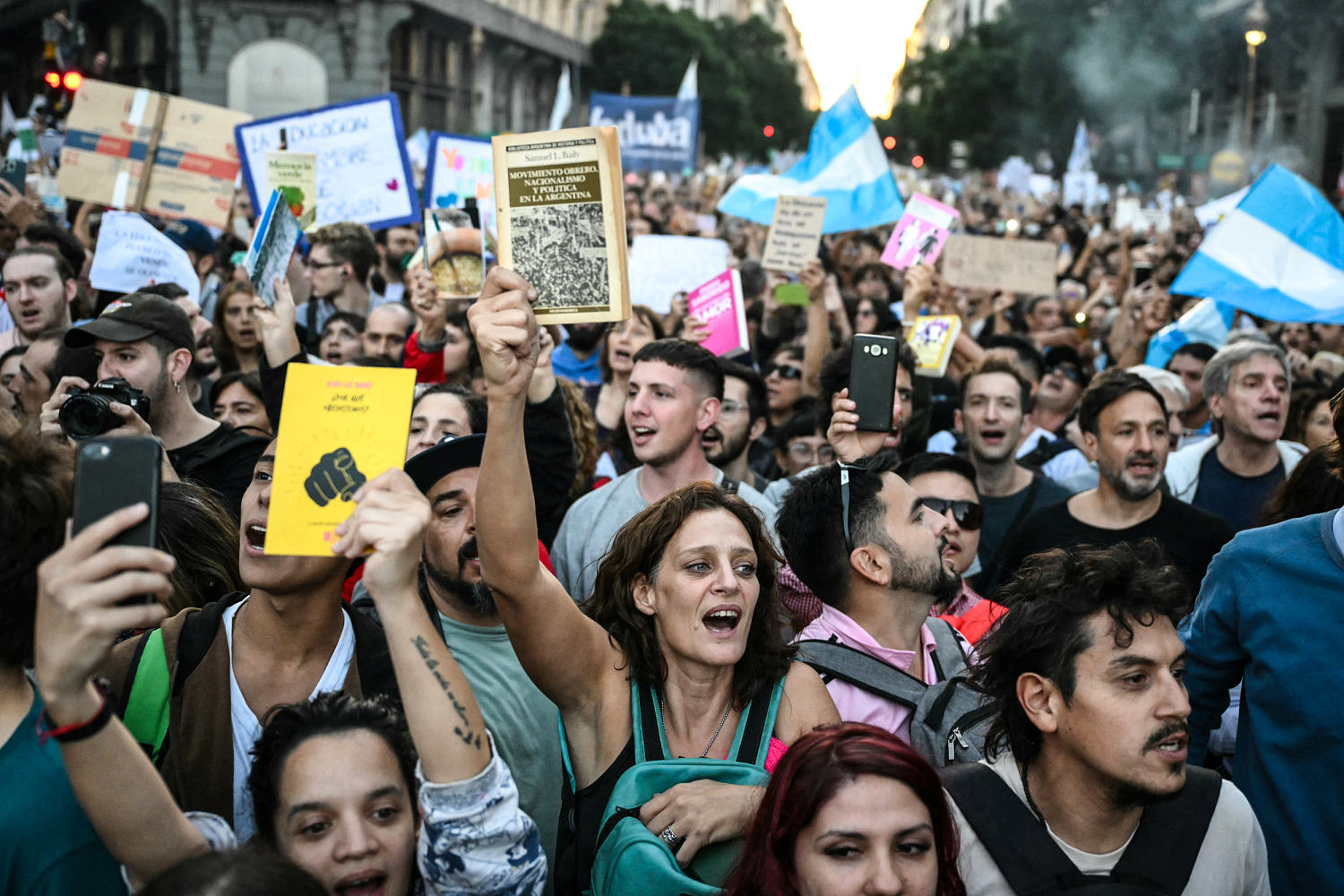 Argentine students and professors protest university budget cuts under Milei