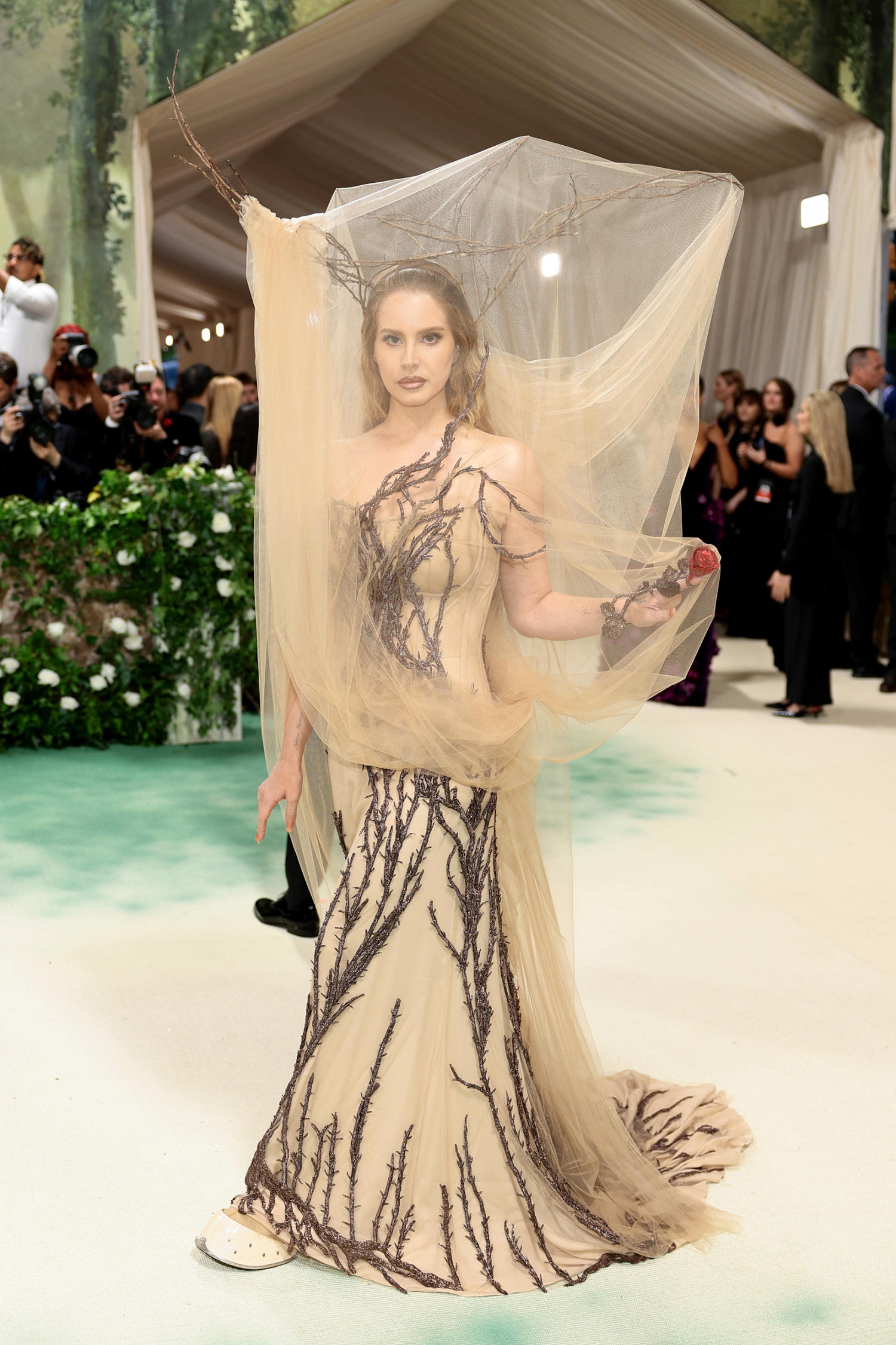 See the red carpet looks from the 2024 Met Gala