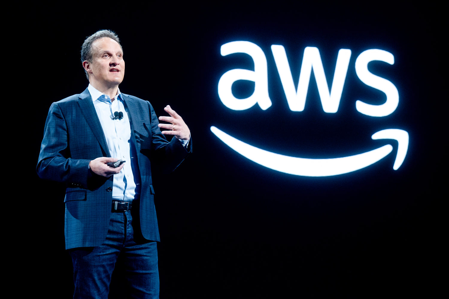 Amazon Web Services CEO Adam Selipsky to step down